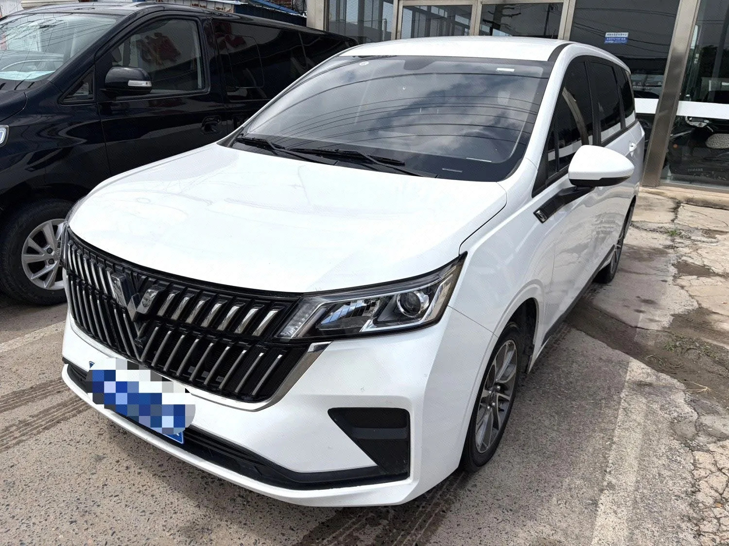 Wuling 2022 Jiachen 1.5 Enjoy Elite Manual Transmission