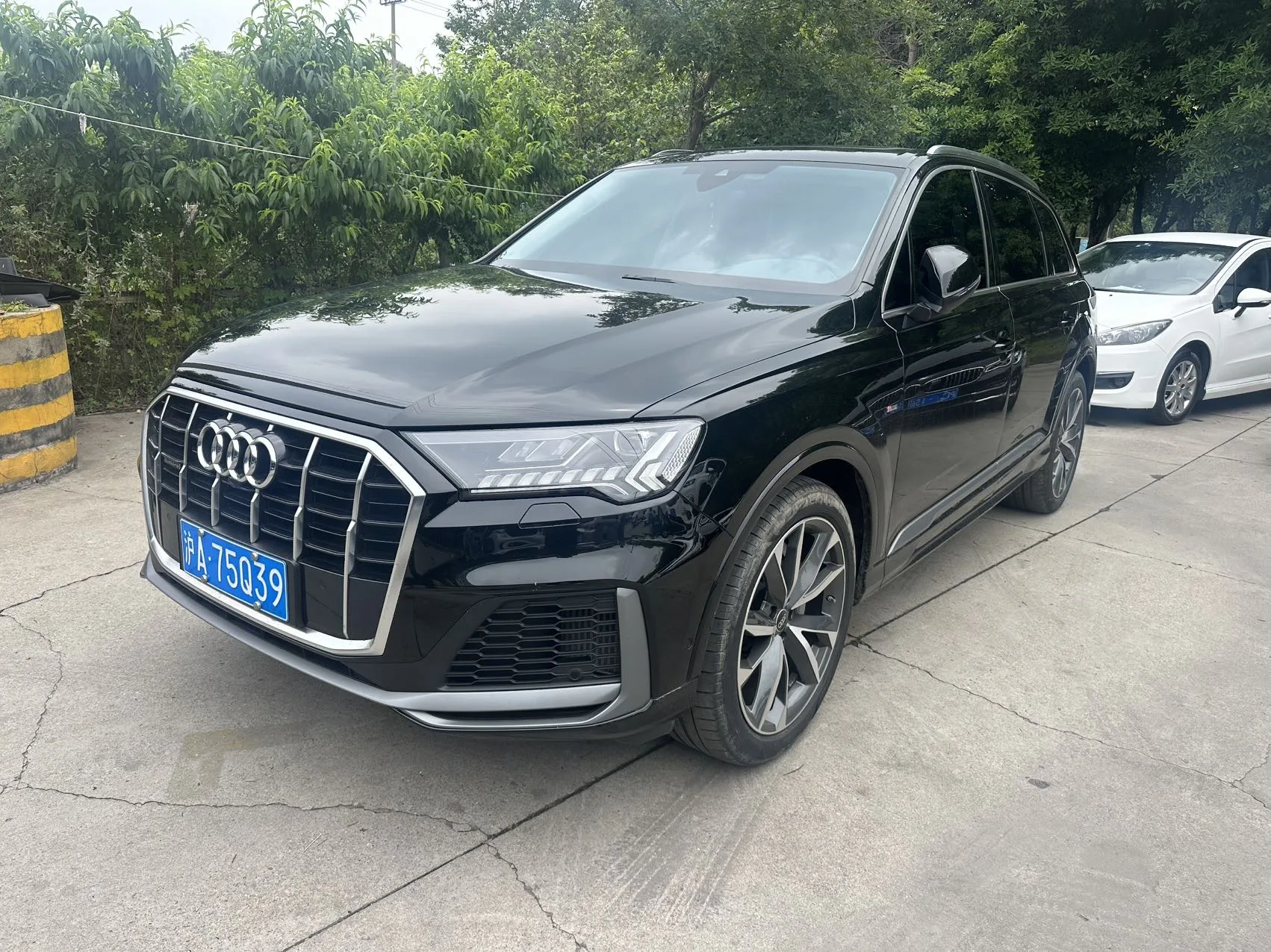 2022 Audi Q7 55 TFSI quattro S line Sport