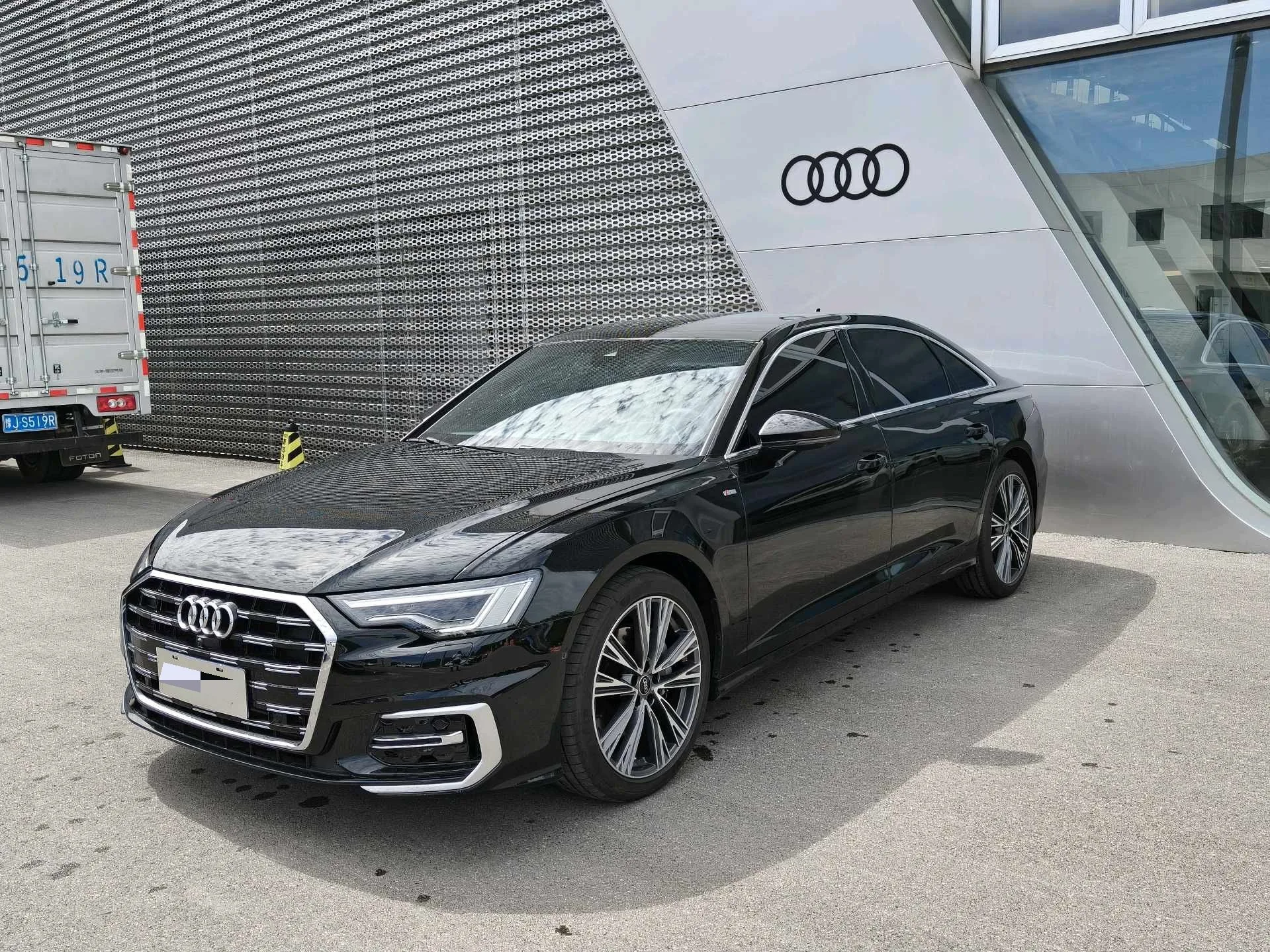Audi 2025 A6L 2.0TFSI 45TFSI Premium Dynamic Edition Automatic