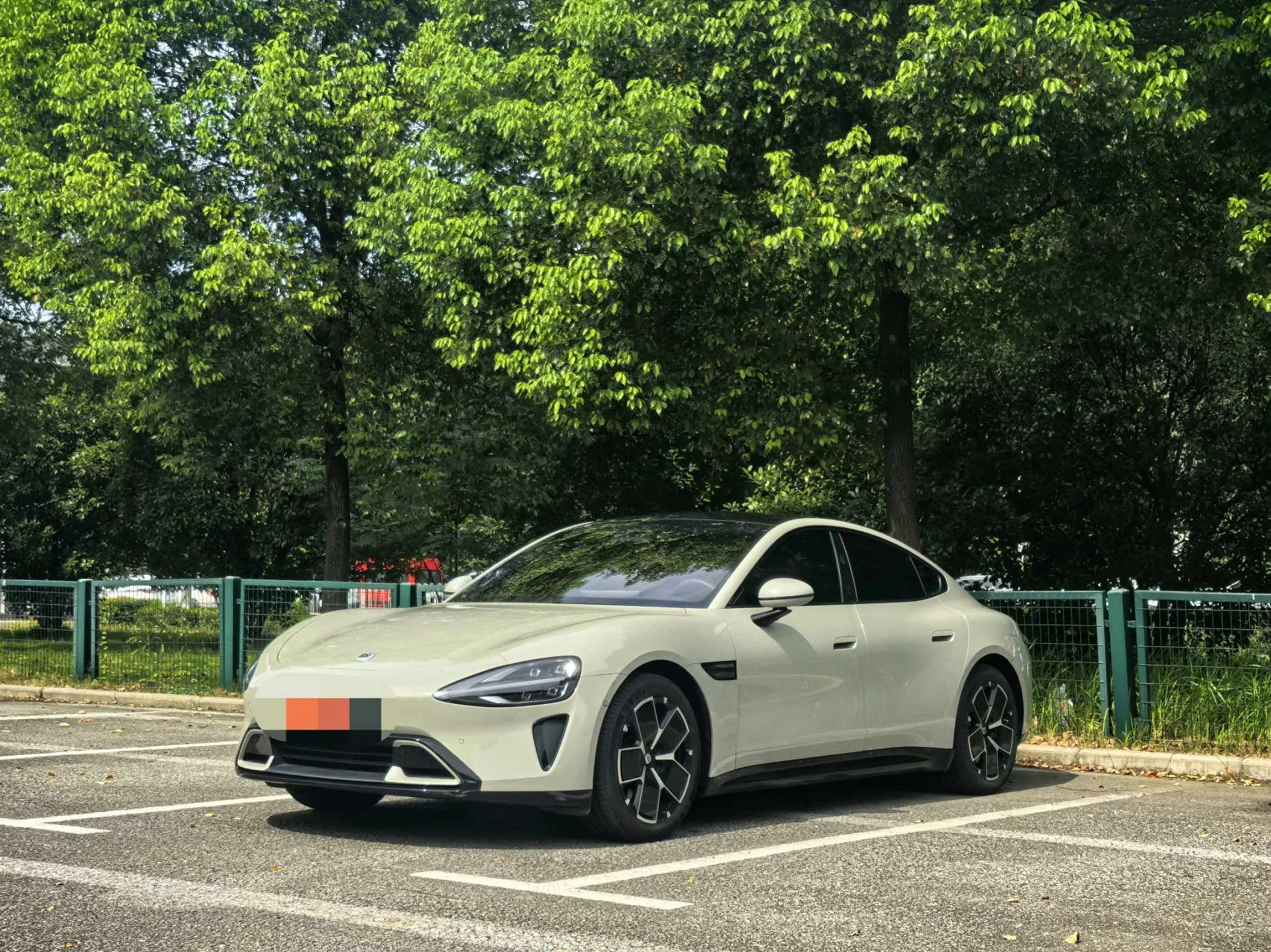 Xiaomi SU7 2024 Model 700km Rear-Wheel Drive Long-Range Smart Driving Edition