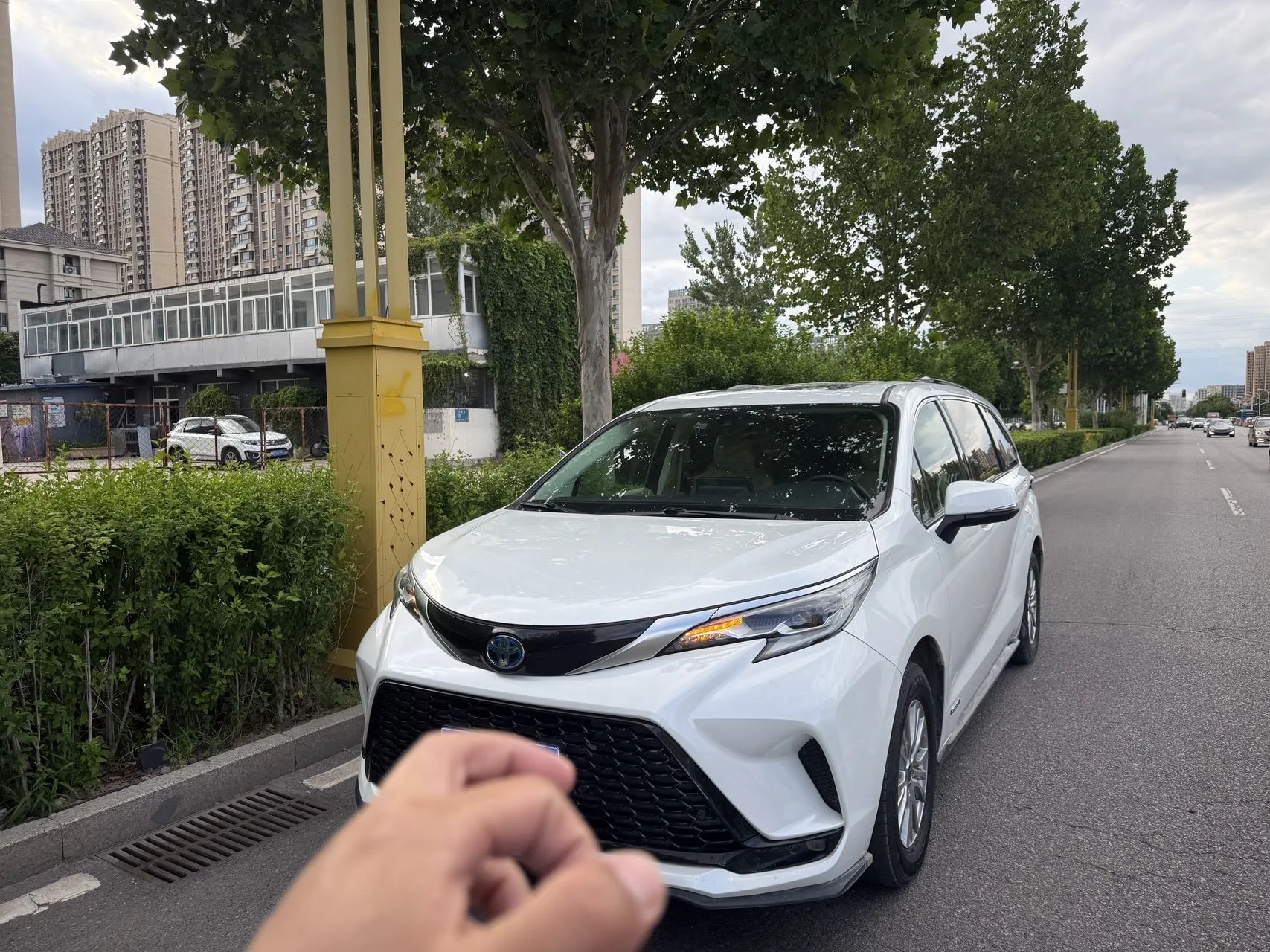 2021 Sienna 2.5L Hybrid Luxury Edition