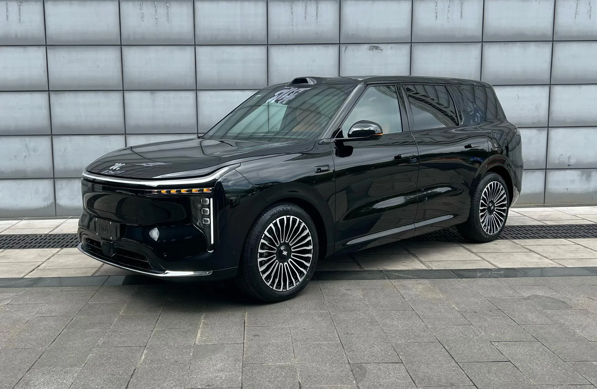2026 Smart LS8 52 Max+ Luxury Six-Seat Automatic