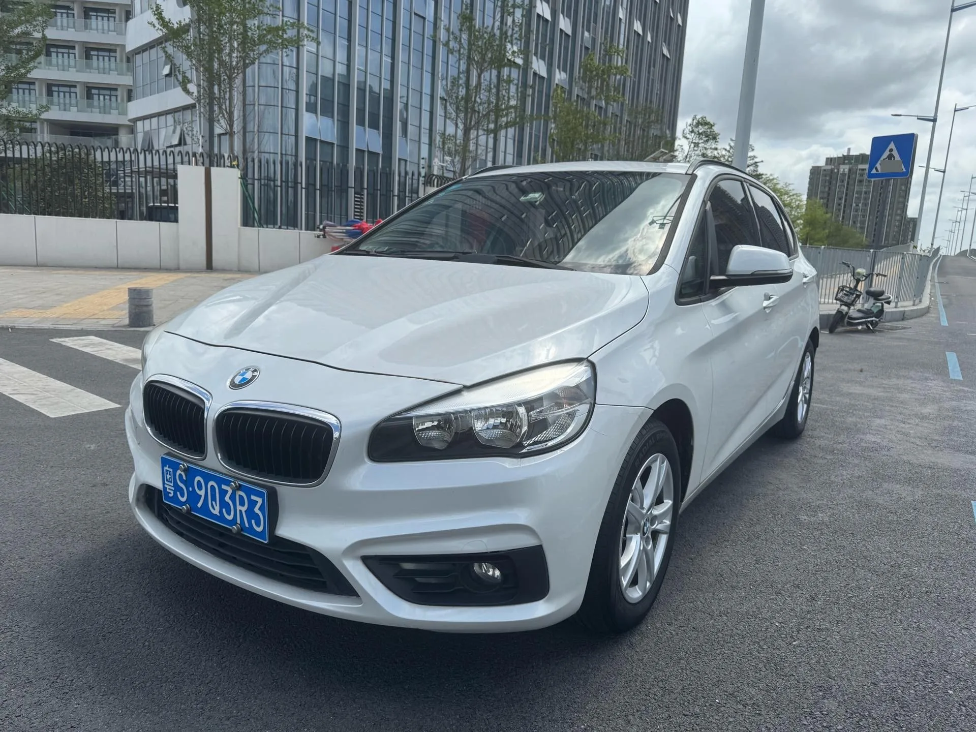 BMW 2 Series Gran Tourer (Imported) 2015 218i Leading Edition