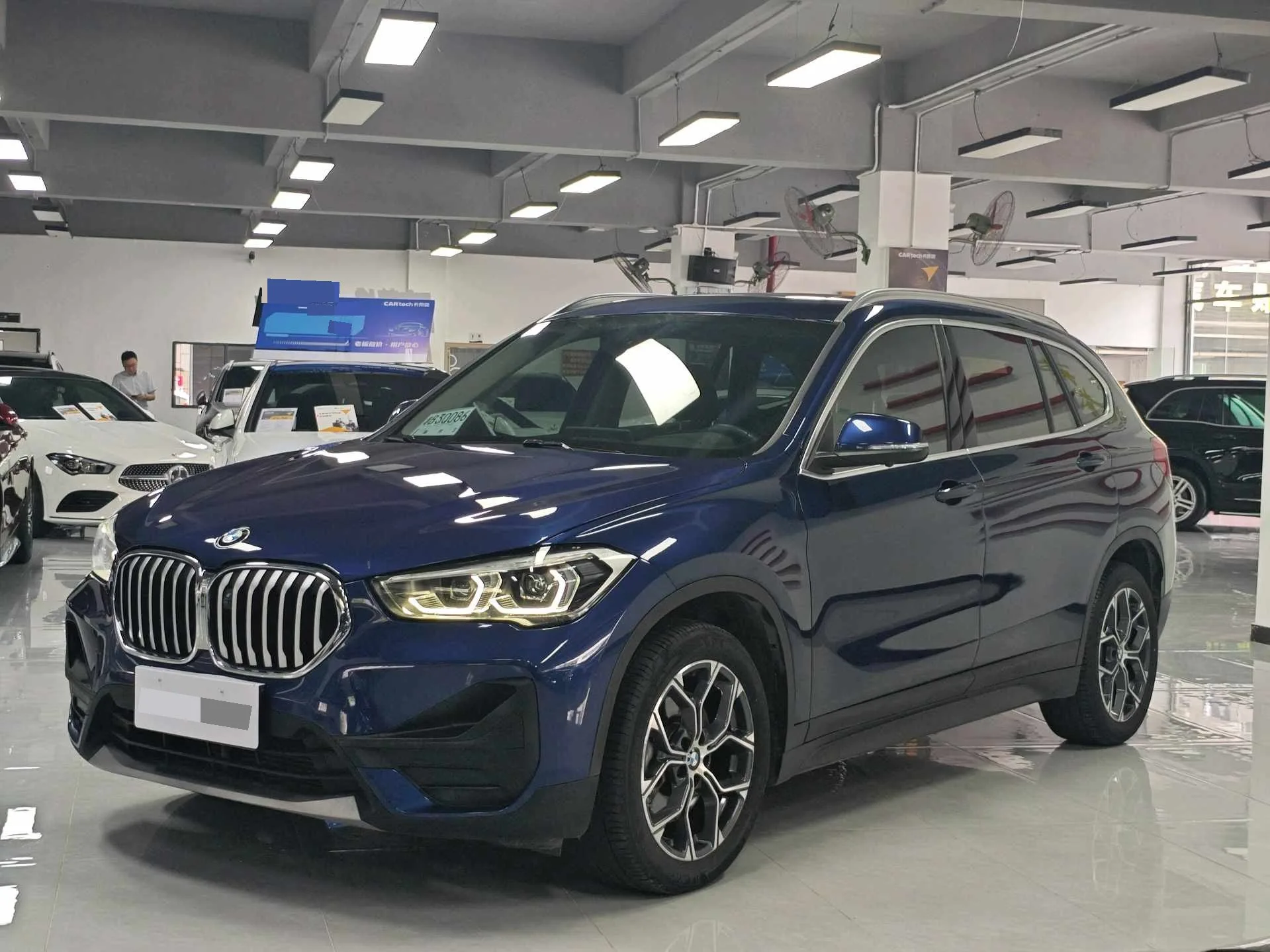 BMW X1 2020 sDrive25Li Leading Edition