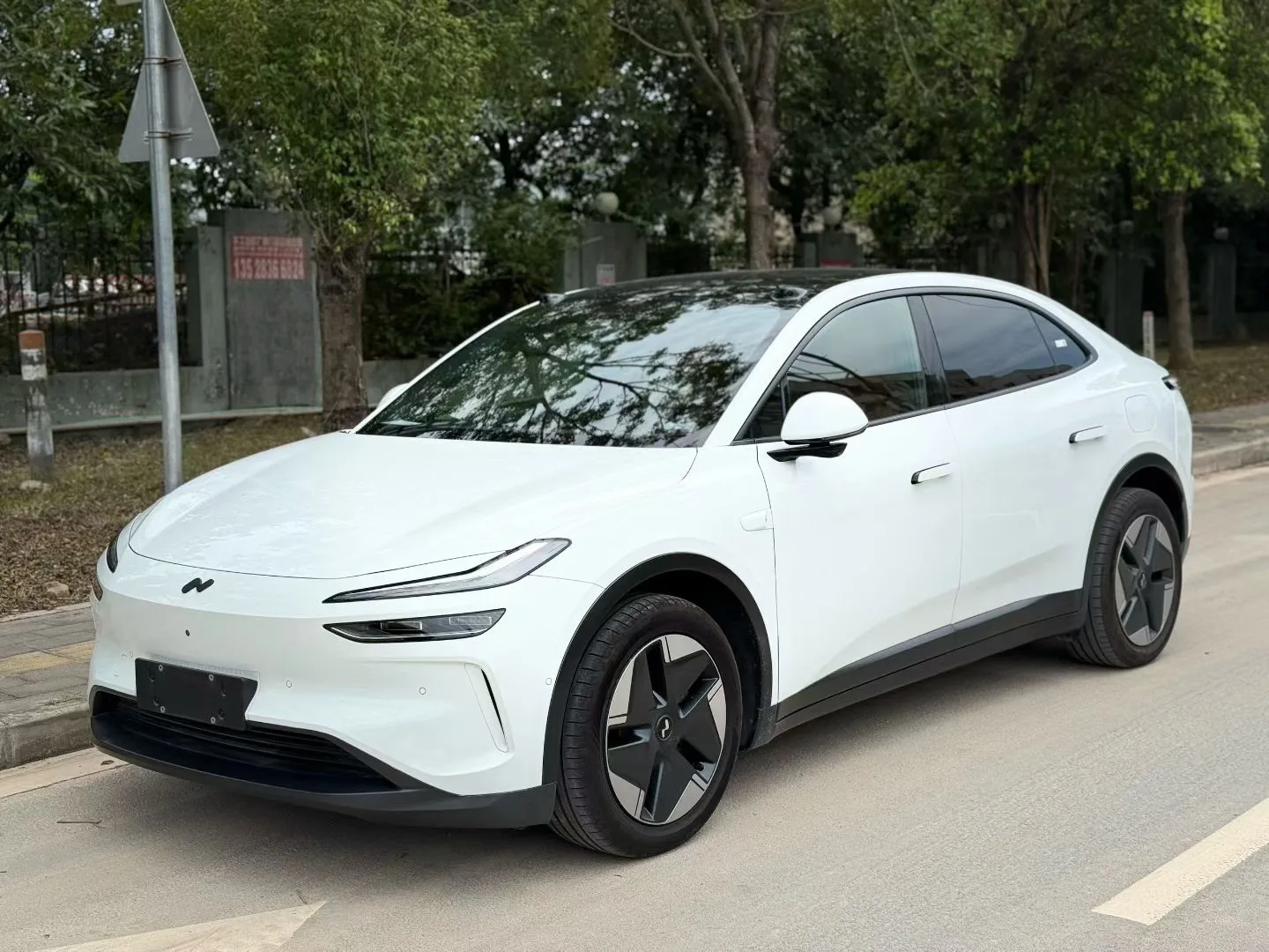 LeDao 2024 L60 60 kWh AWD Automatic Transmission