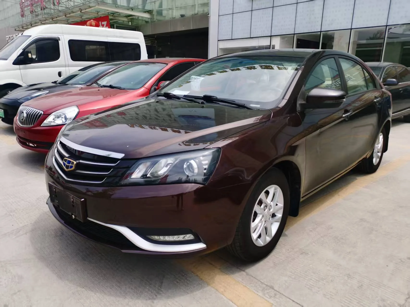 Geely 2016 Emgrand Sedan 1.5 Luxury Edition Manual Transmission