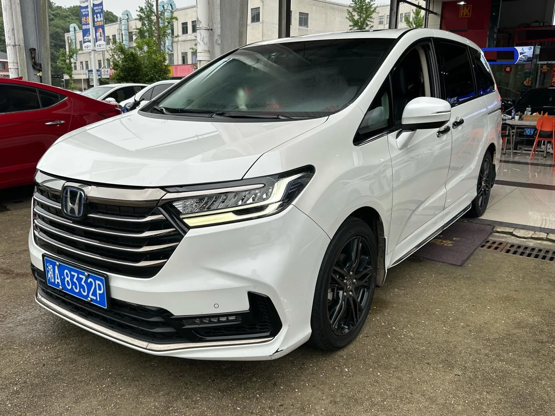 2022 Odyssey 2.0L e:HEV Sharp & Radiant Edition
