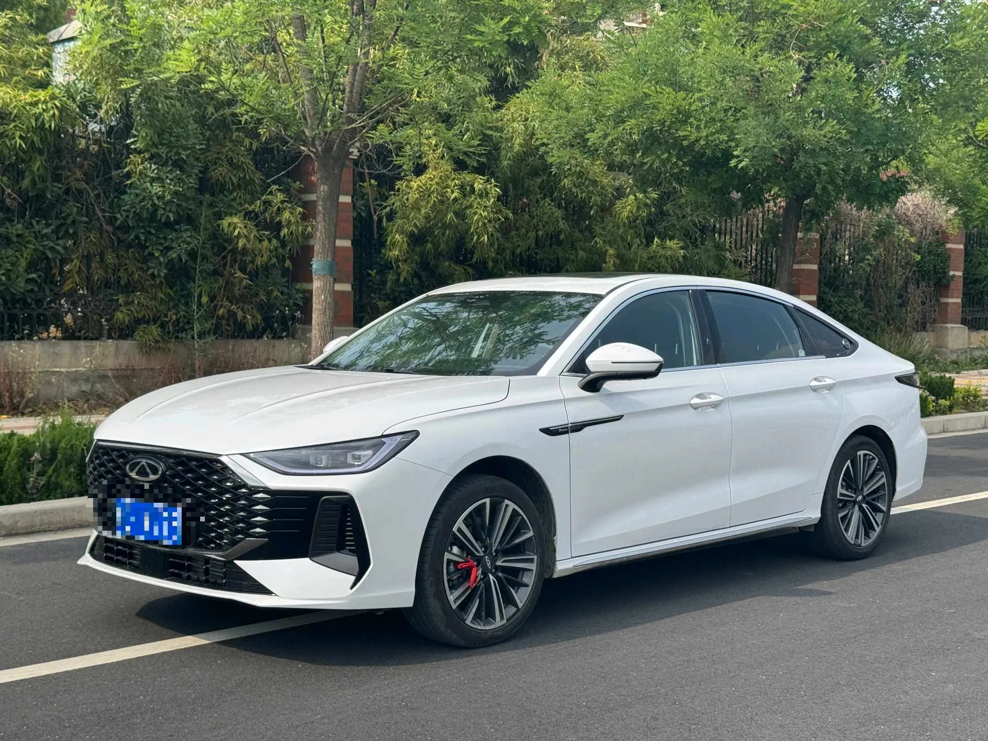 Chery 2025 Arrizo 8 Pro 1.6TGDI 290TGDI Luxury Edition Automatic