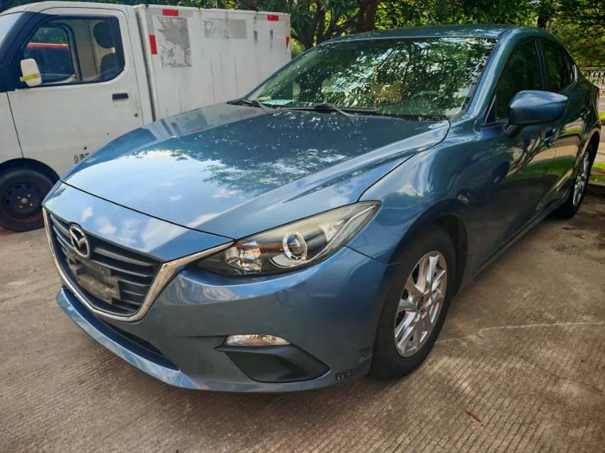 Mazda3 Axela 2014 Sedan 1.5L Automatic Comfort