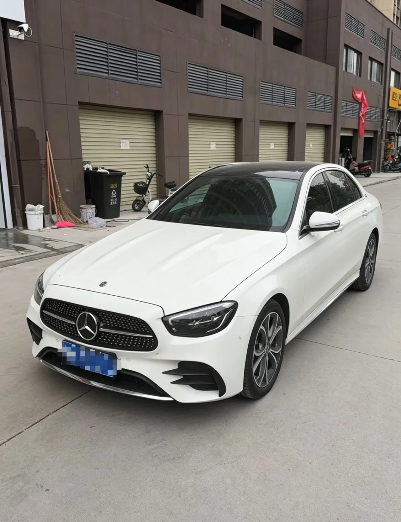 Mercedes-Benz E-Class 2023 E 300 L Sport Style
