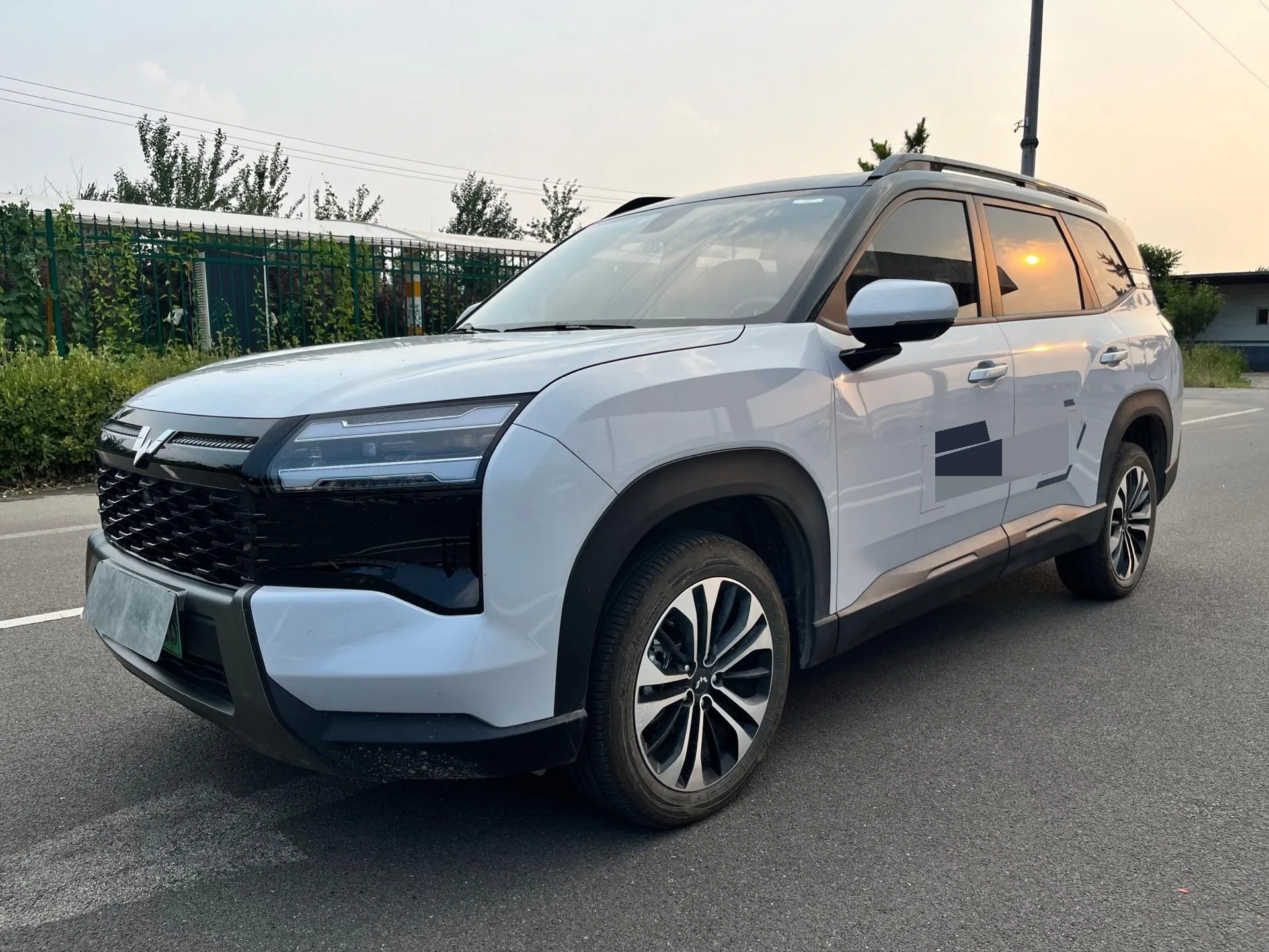 Wuling 2026 Starlight 560 1.5 CVT Luxury Automatic Transmission (125km/h)