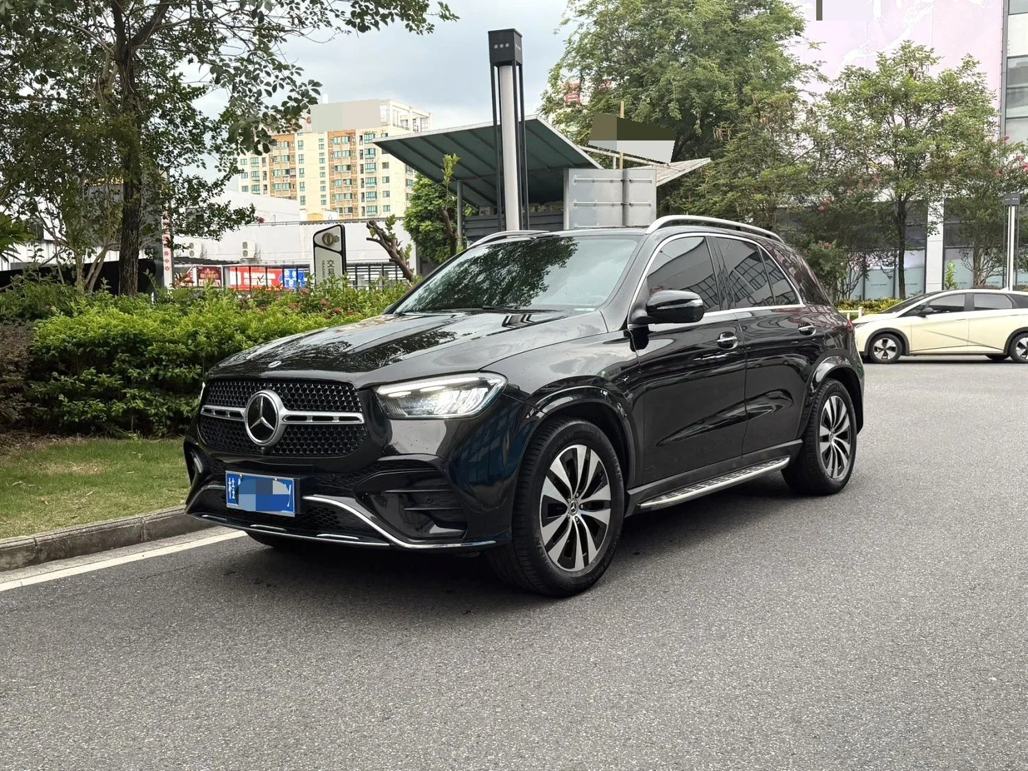 Mercedes-Benz GLE (Imported) 2024 GLE 350 4MATIC 48V 2.0T Fashion (Facelift) Automatic Transmission