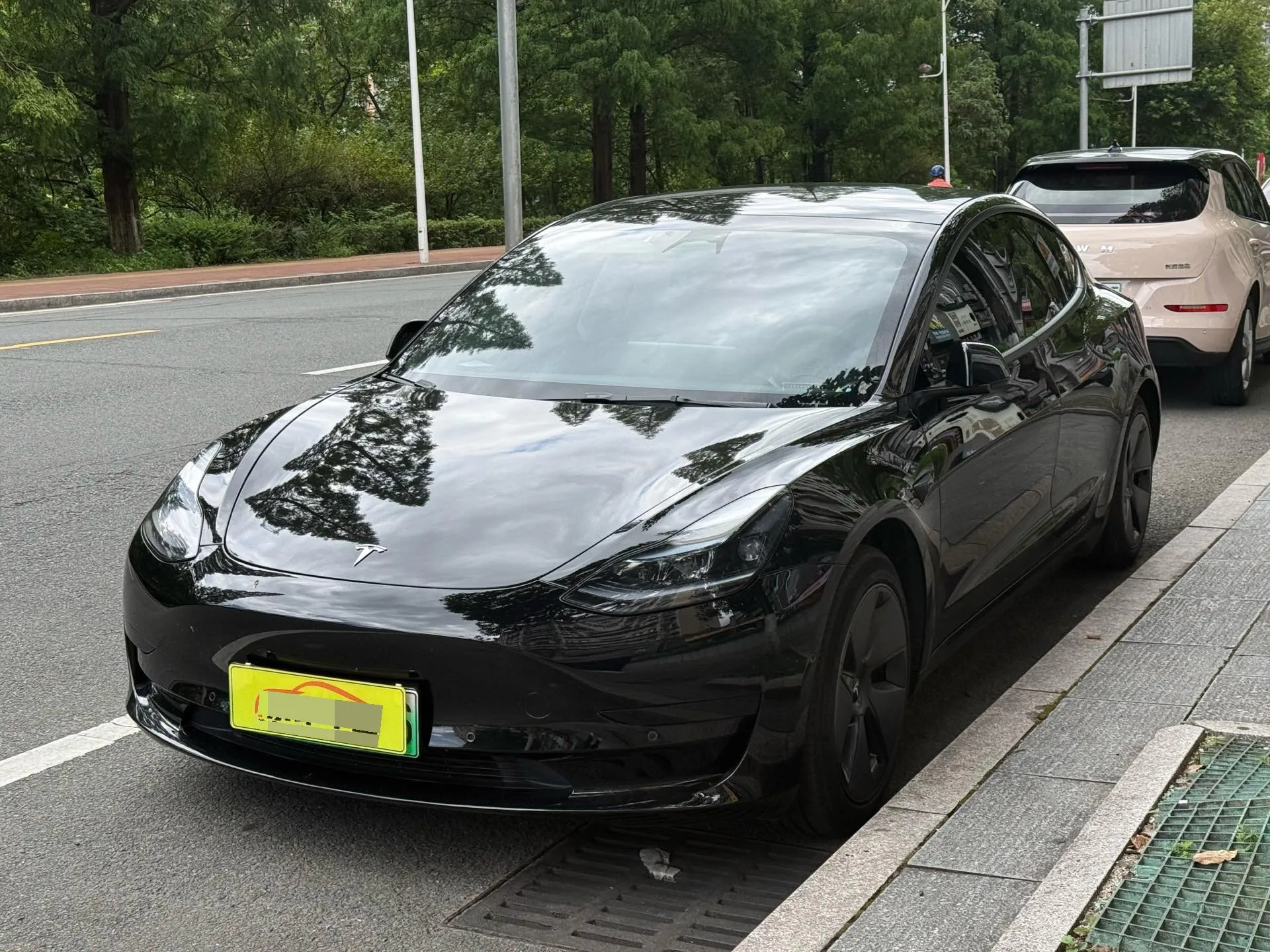 Model 3 2022 Rear-Wheel Drive