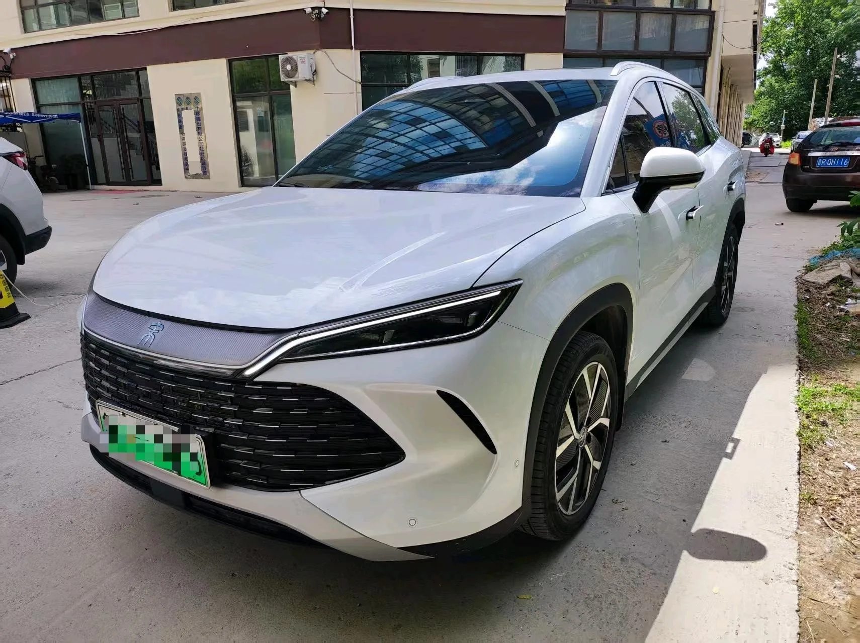 BYD 2024 Song L DM-i 1.5 CVT 160km/h Superior Edition Automatic