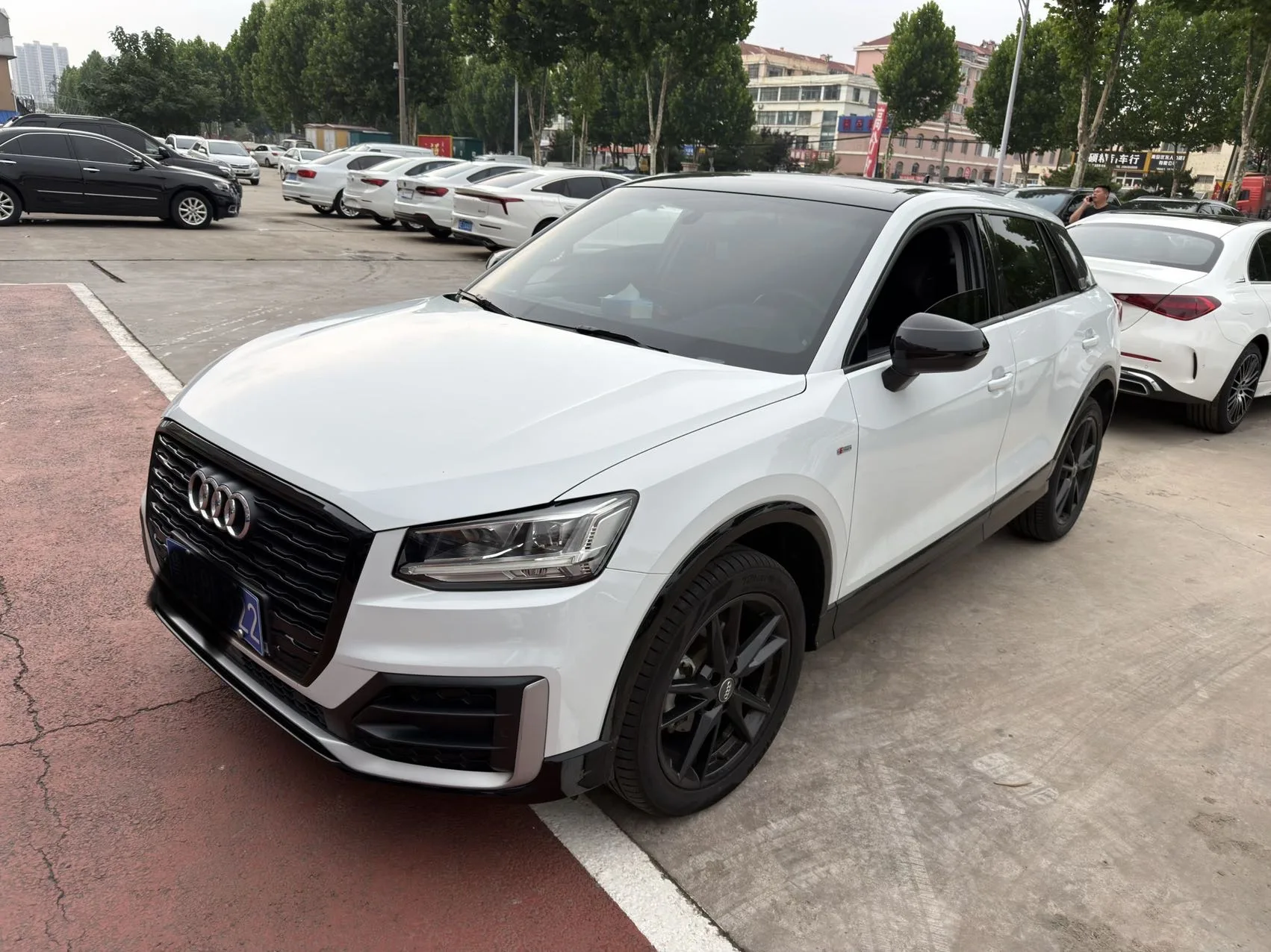 Audi Q2L 2021 35 TFSI Fashion Dynamic Edition