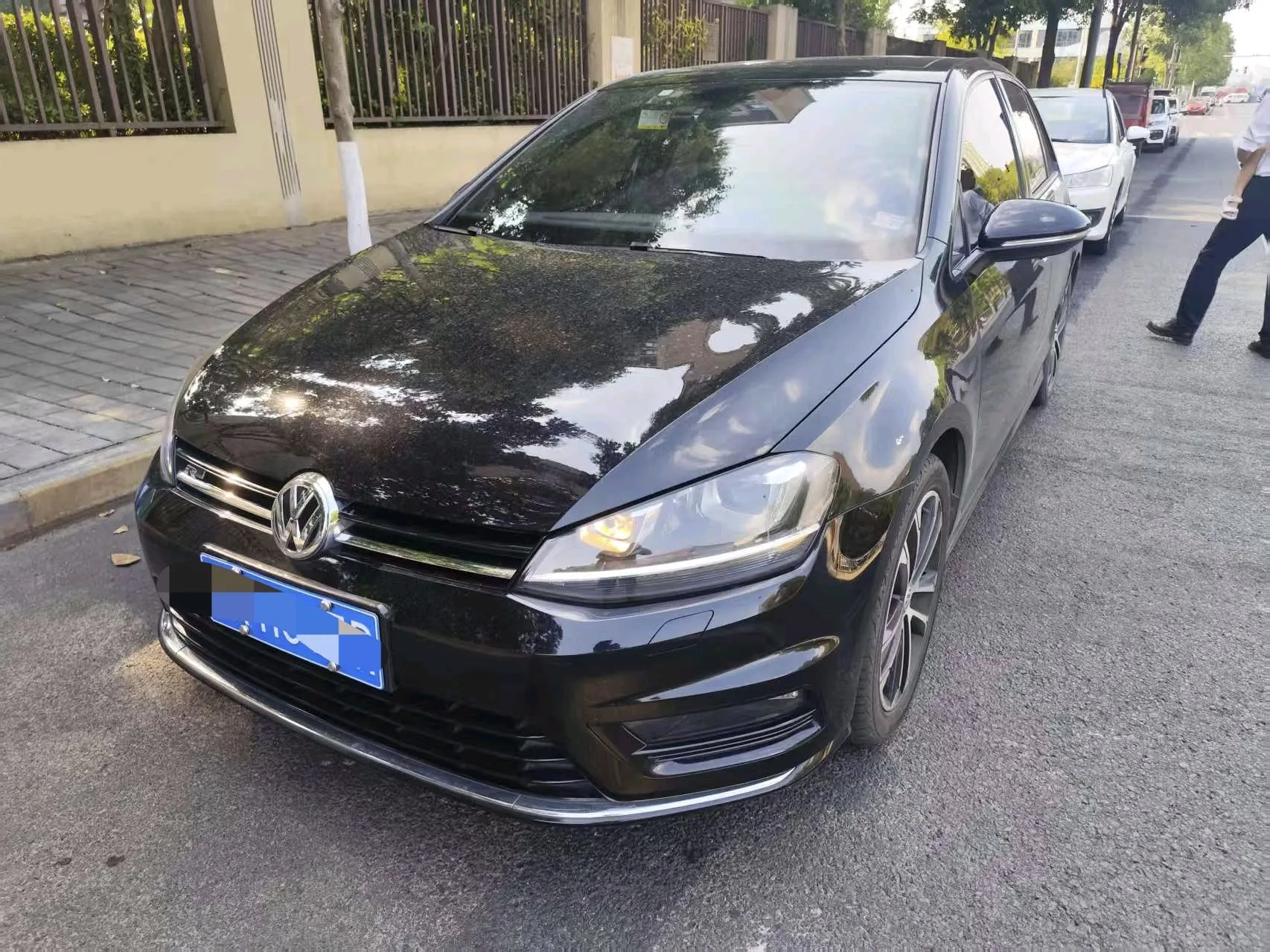 2016 Golf 1.4TSI Automatic R-Line