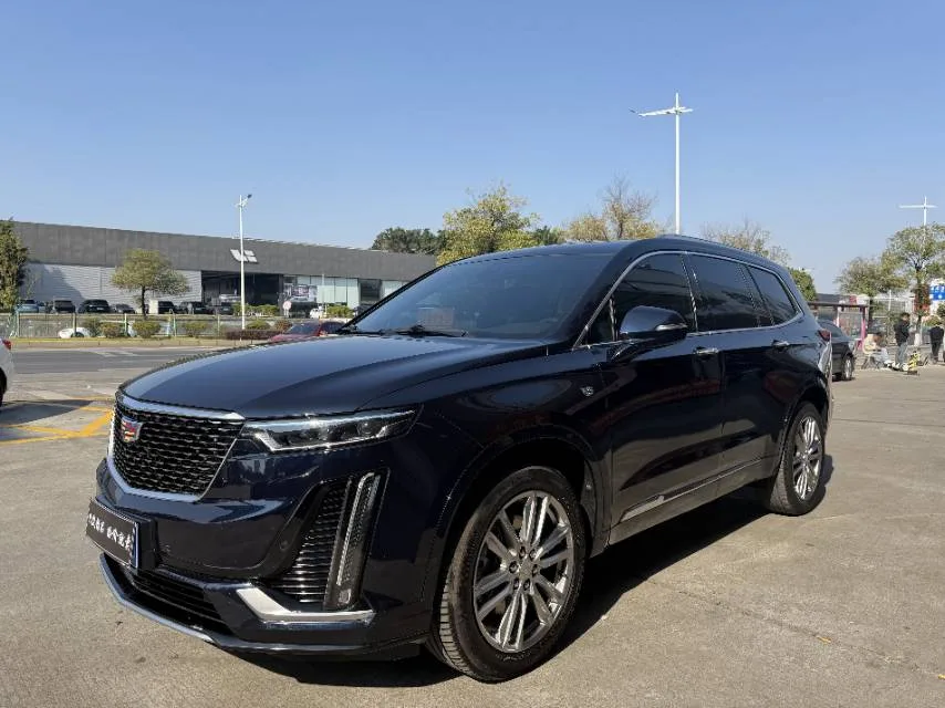 Cadillac XT6 2022 2.0T Six-Seat AWD Luxury