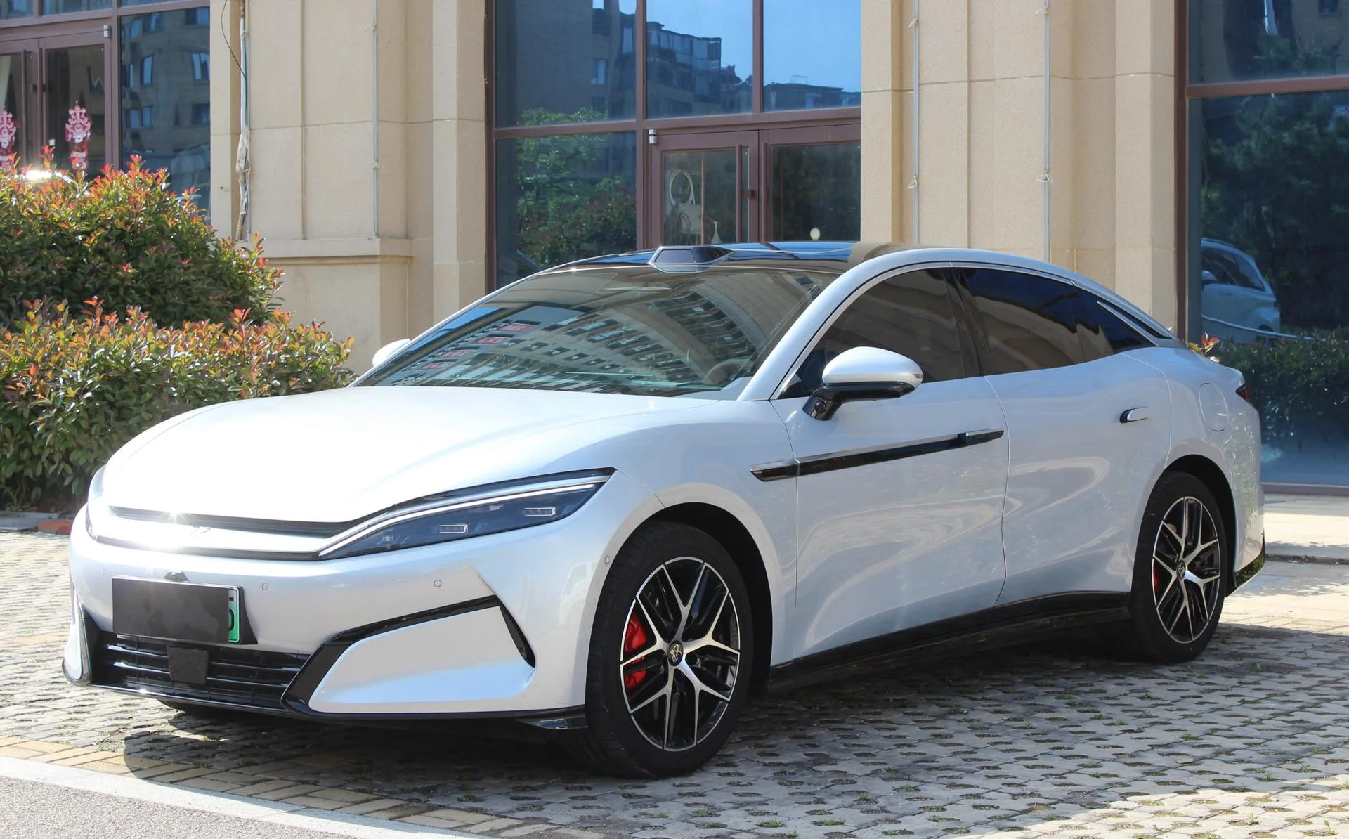Han L 2025 EV All-Wheel Drive LiDAR Flagship Edition