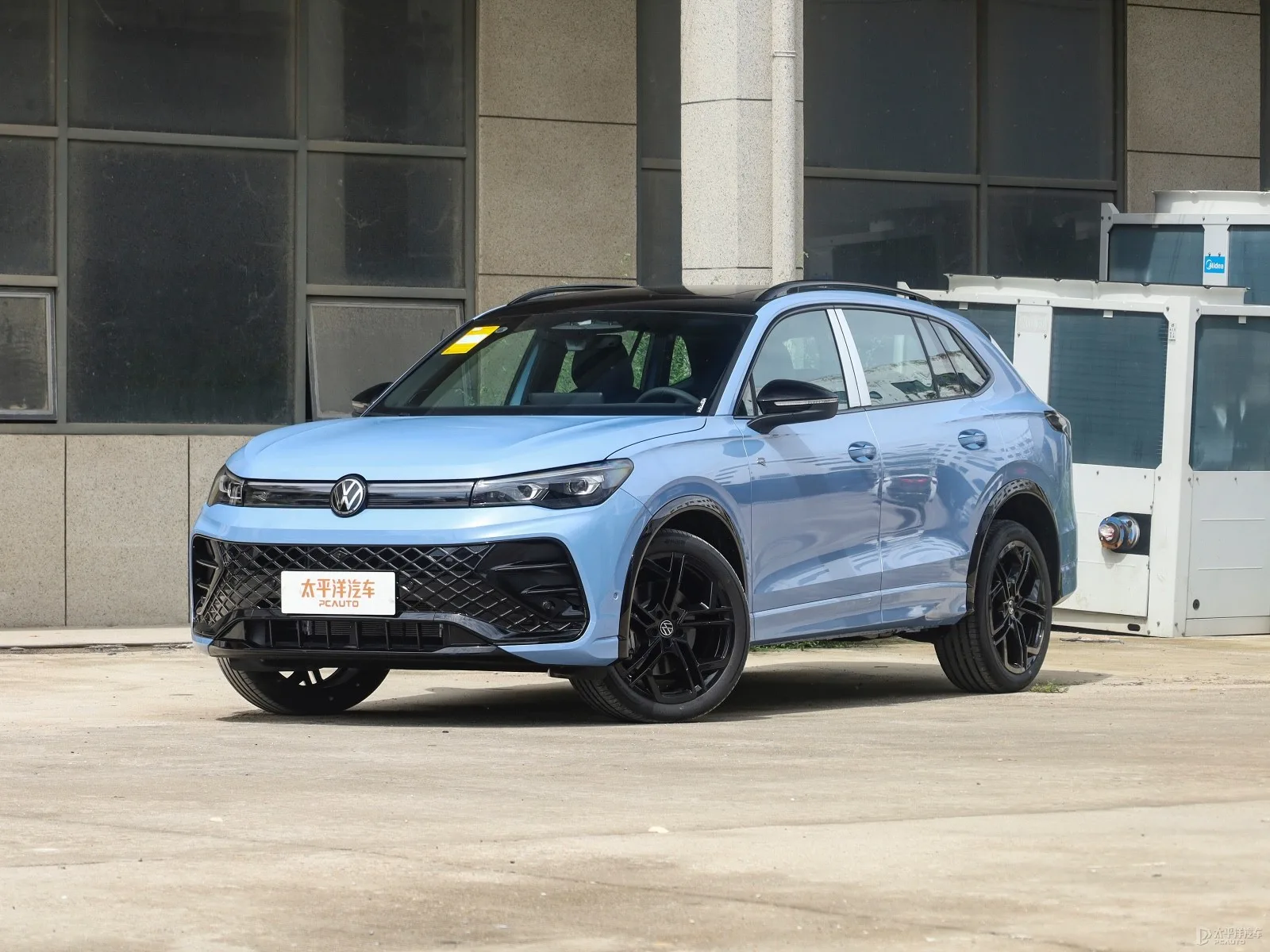 SAIC Volkswagen Tiguan Pro 4WD Premium Edition — Modified new car for export from China (listing thumbnail)