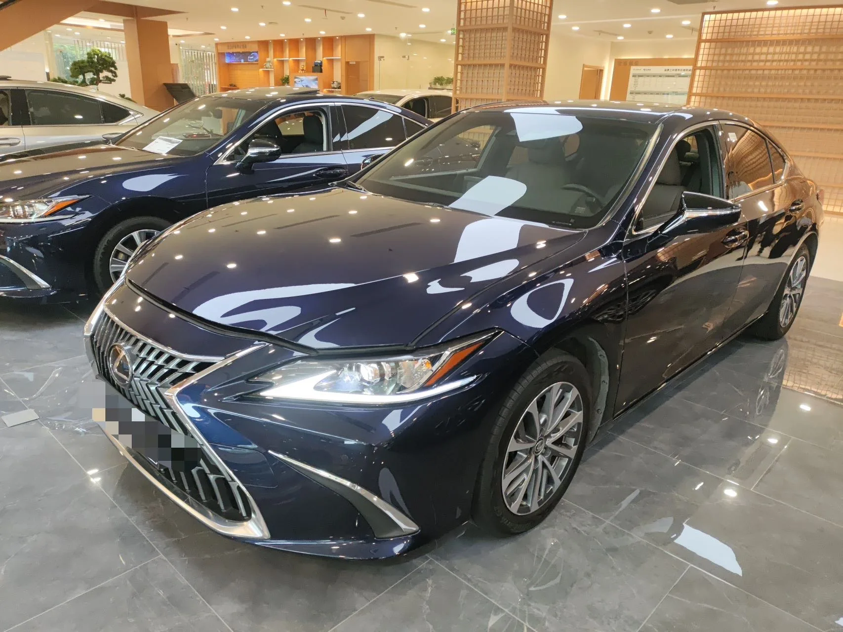 Lexus ES 2022 200 Premium Edition