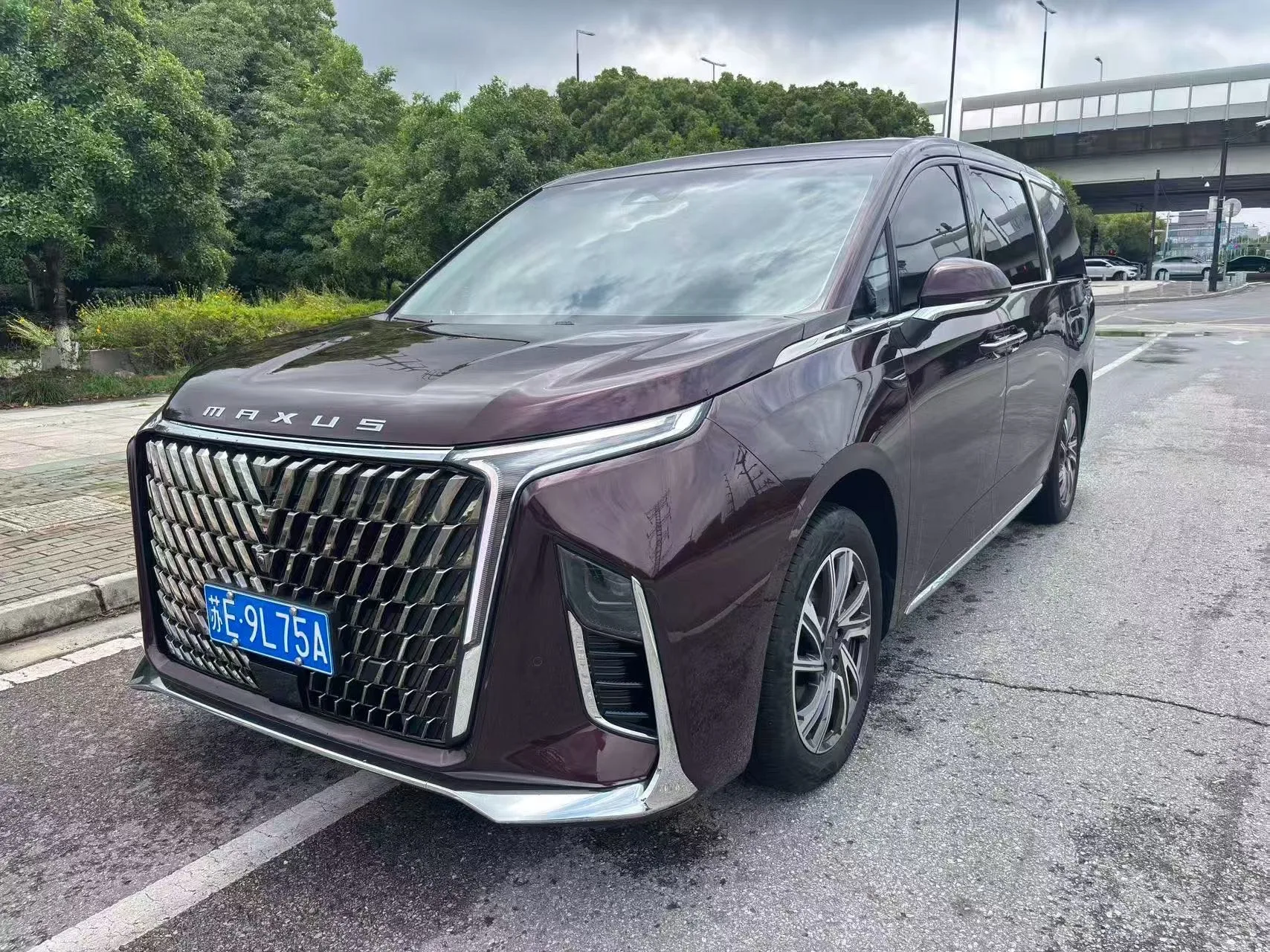 SAIC MAXUS G90 2022 2.0T Nebula 7-seater Edition
