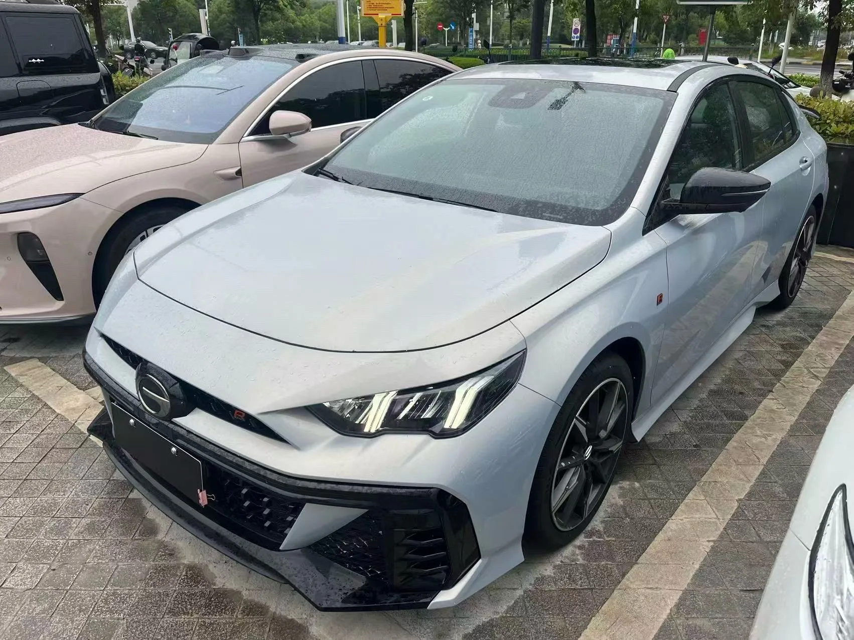 GAC Trumpchi 2025 Yingbao R 1.5T 270T R-Style Enjoy Edition, Automatic Transmission