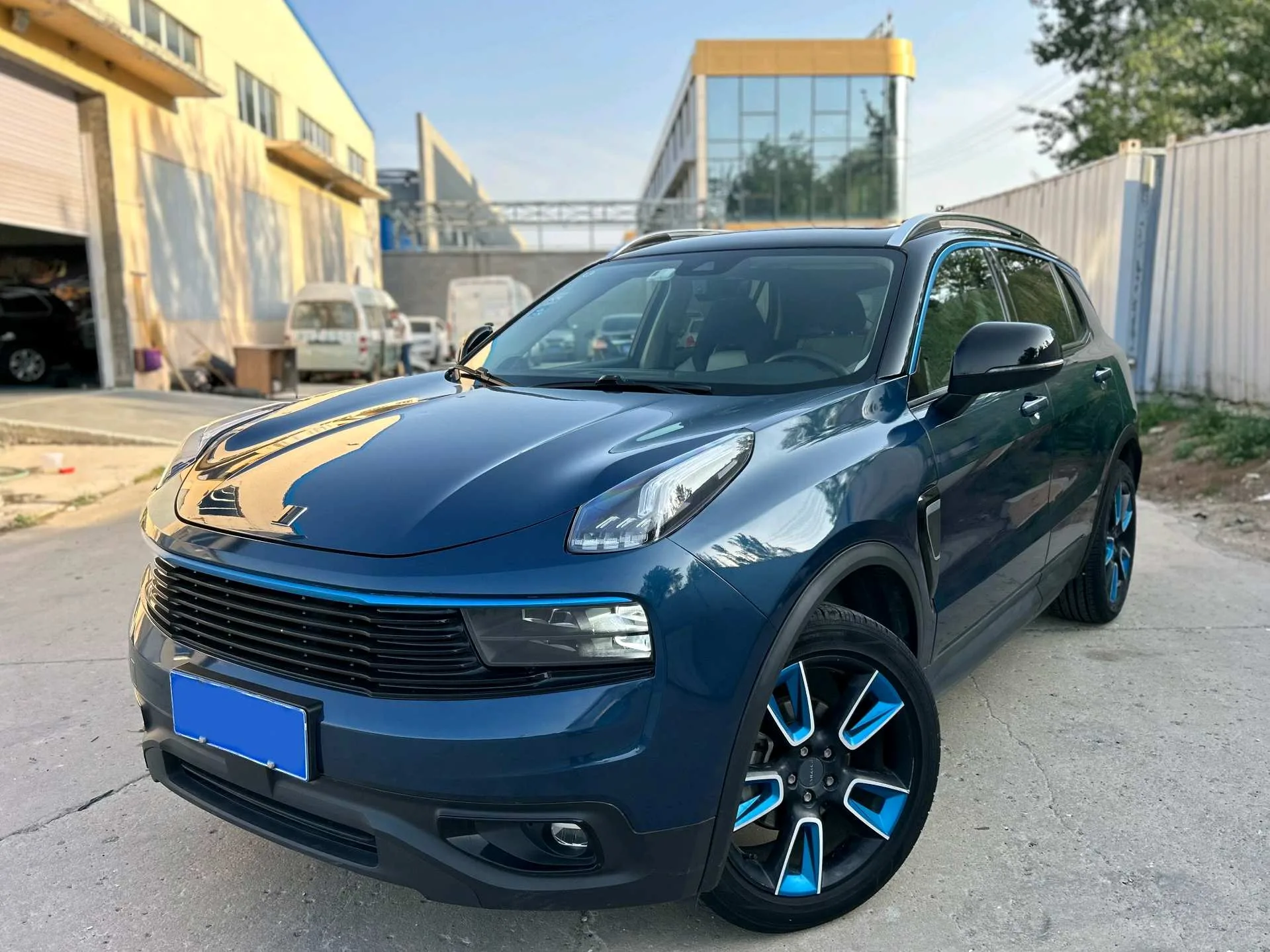 Lynk & Co 01 2017 2.0T 2WD Pro Edition