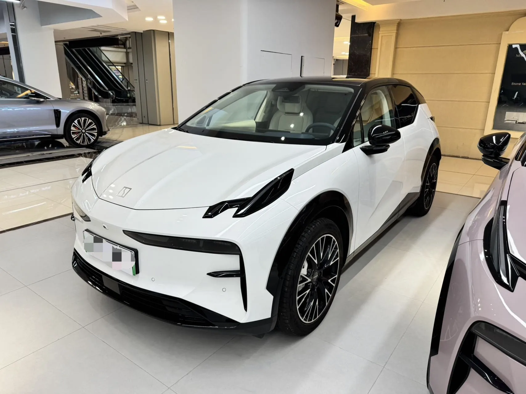 JiKrypton 2025 JiKrypton X Four-Seat Rear-Wheel Drive Magic Cube Edition Automatic Transmission