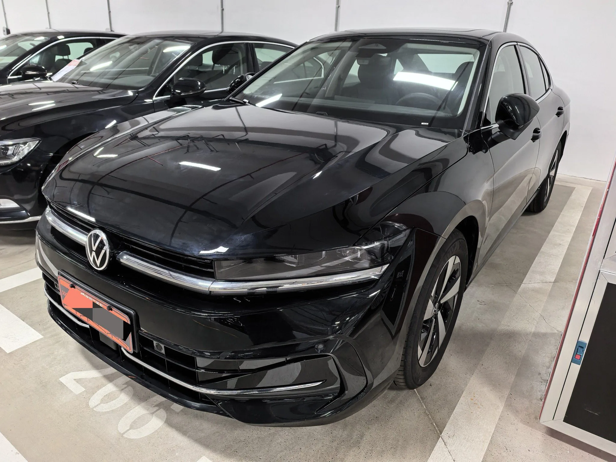 Volkswagen 2026 Magotan 1.5TSI 300TSI Premium Edition (with prominent package, automatic transmission)