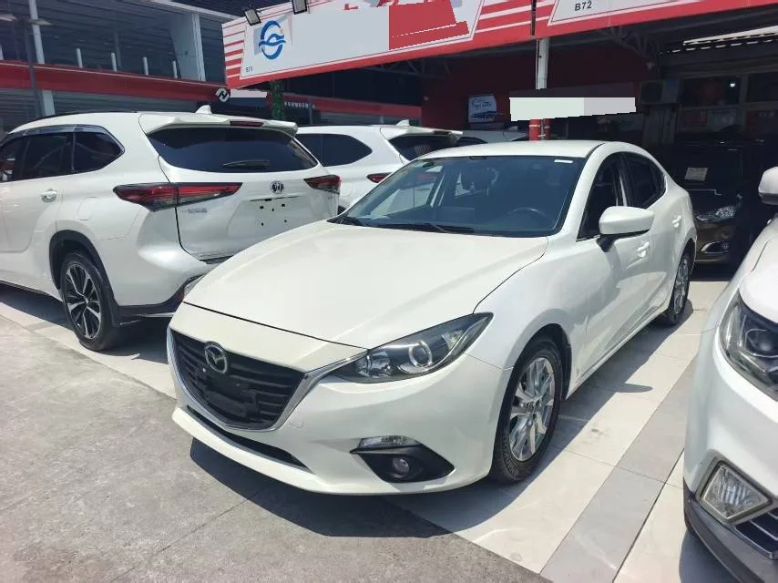 Mazda3 Axela 2016 Sedan 1.5L Automatic Comfort