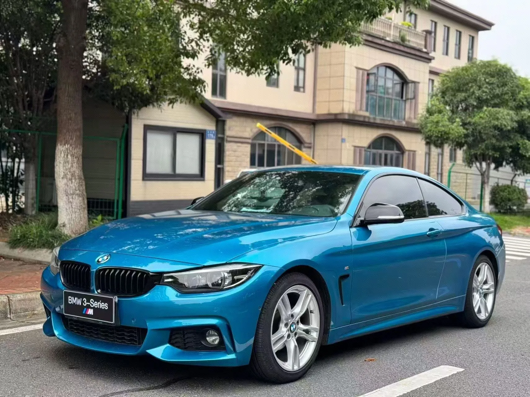 2019 BMW 4 Series 425i M Sport Night Edition