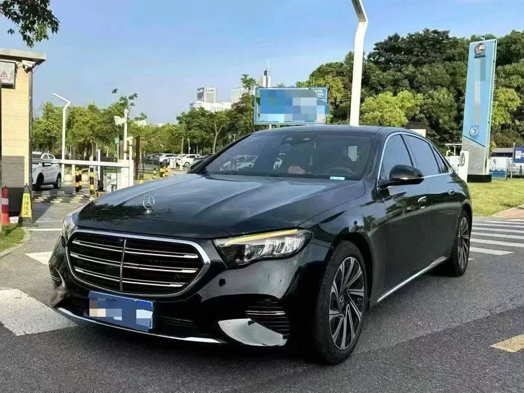 2025 Mercedes-Benz E-Class E 300 L 48V 2.0T Luxury Sport (Facelift) Automatic