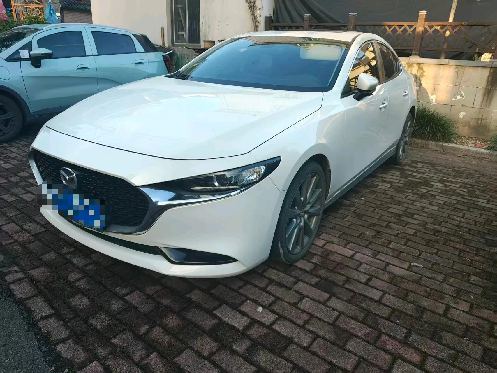 Mazda3 Axela 2022 2.0L Automatic Premium Edition