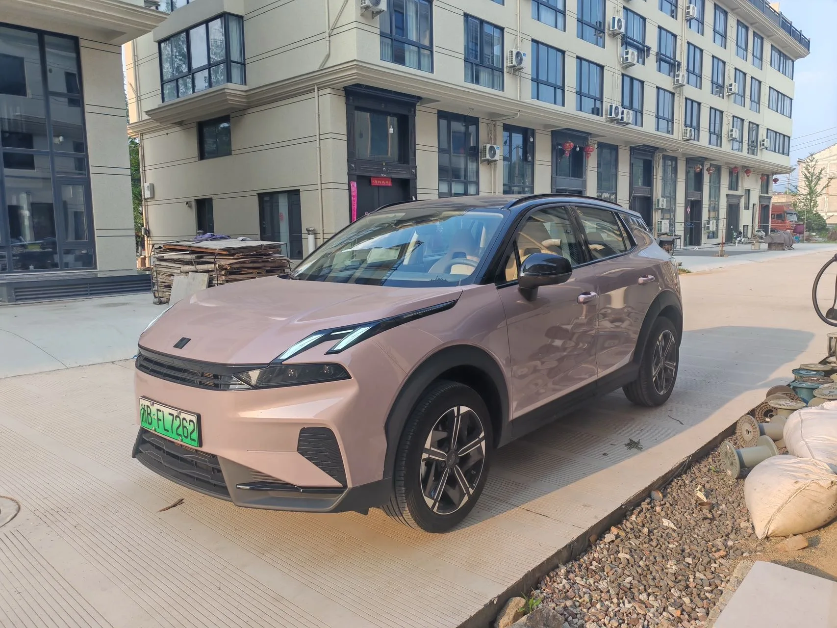 Lynk & Co 06 PHEV 2023 EM-P 126L Long Range Halo