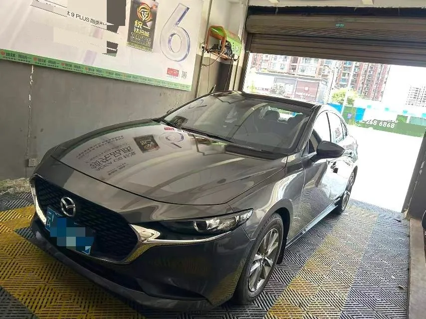 Mazda3 Скажи мне 2021 1,5 l Автоматический Премиум Версия