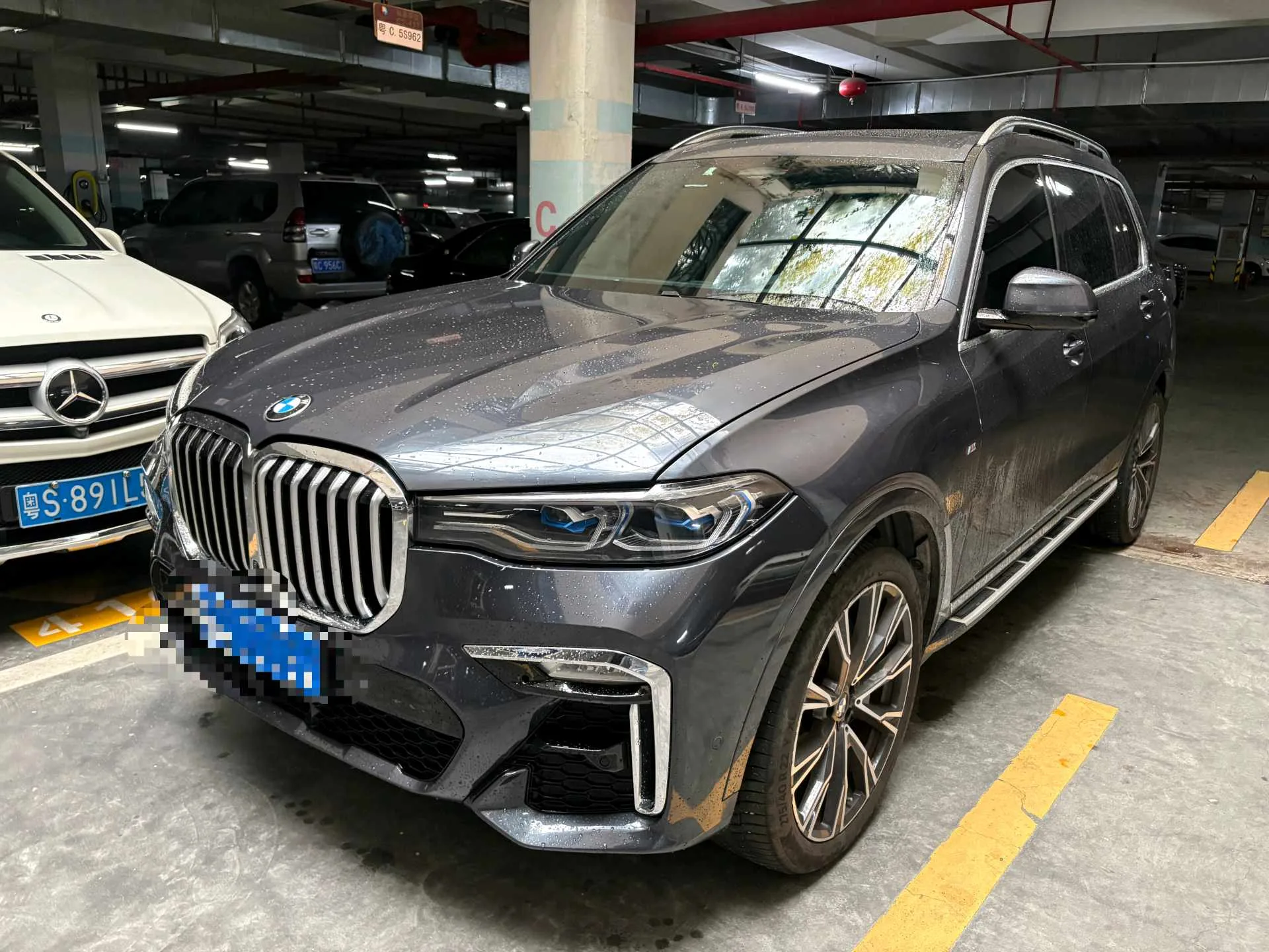 BMW X7 2020 xDrive40i Executive M Sport Package