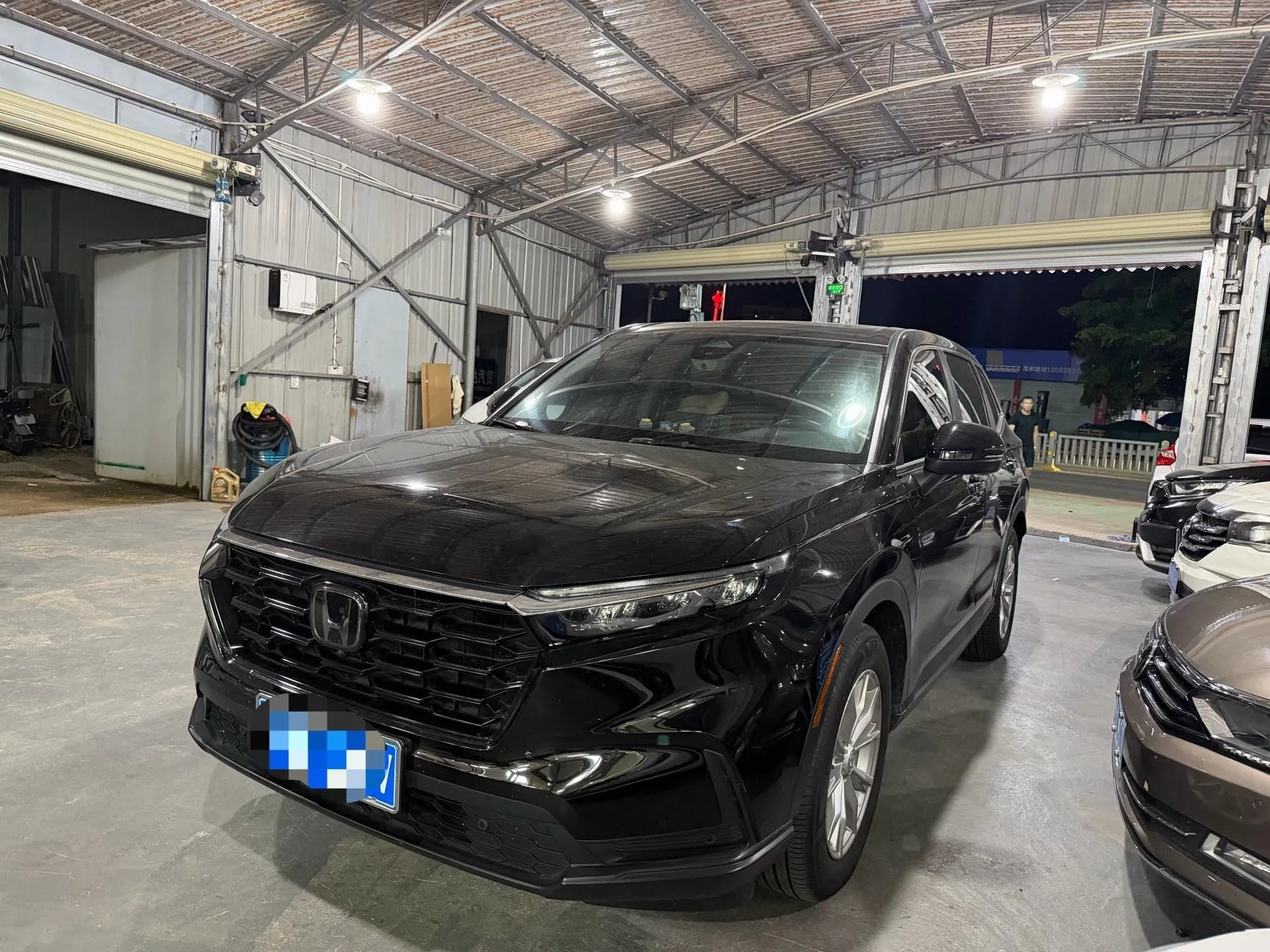 Honda CR-V 2023 240TURBO 2WD Premium 7-Seater Edition