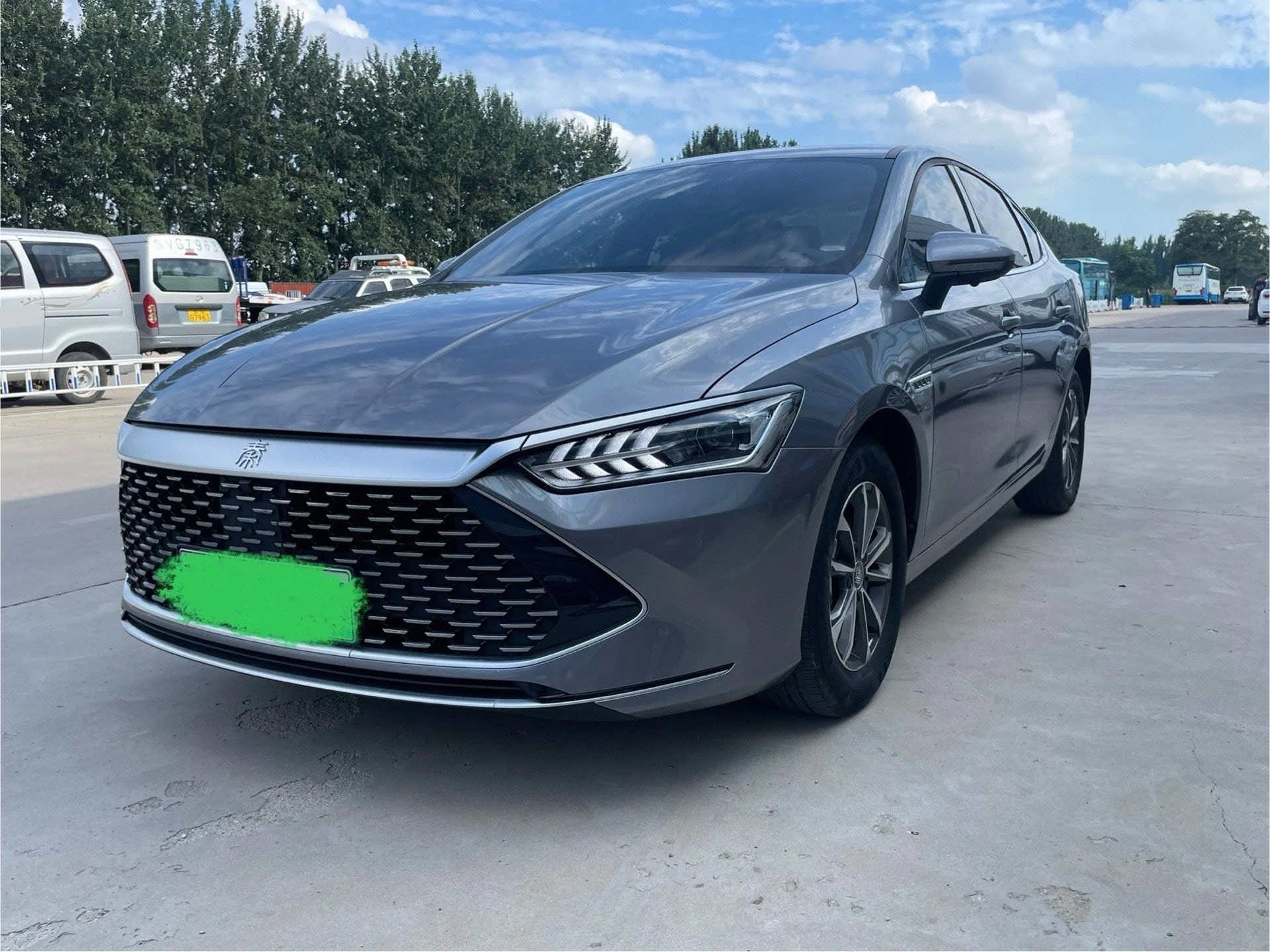 BYD 2024 Qin PLUS DM-i 1.5 CVT Glory Edition 55KM Leading Model Automatic