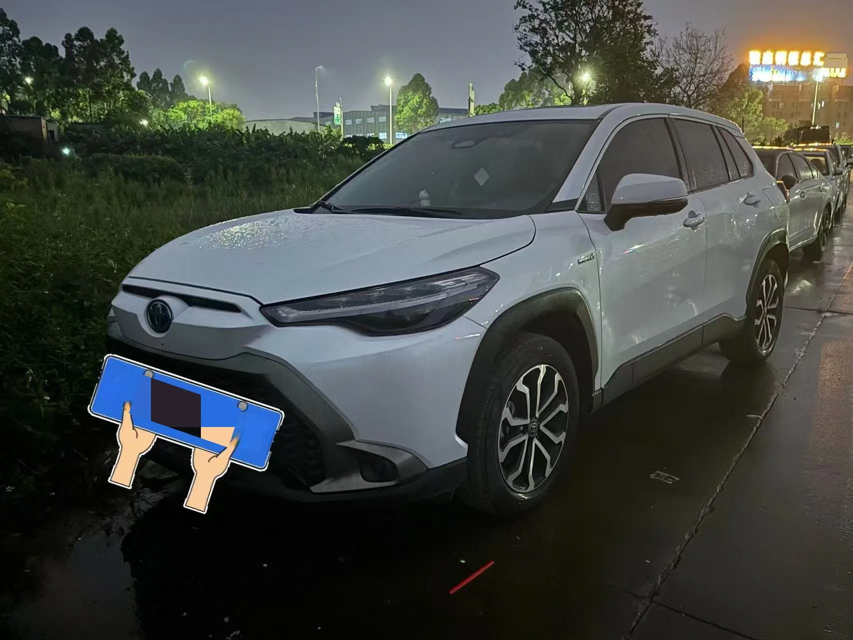 Toyota 2024 Corolla Hybrid 2.0 CVT Smart Hybrid Luxury Edition, Automatic Transmission