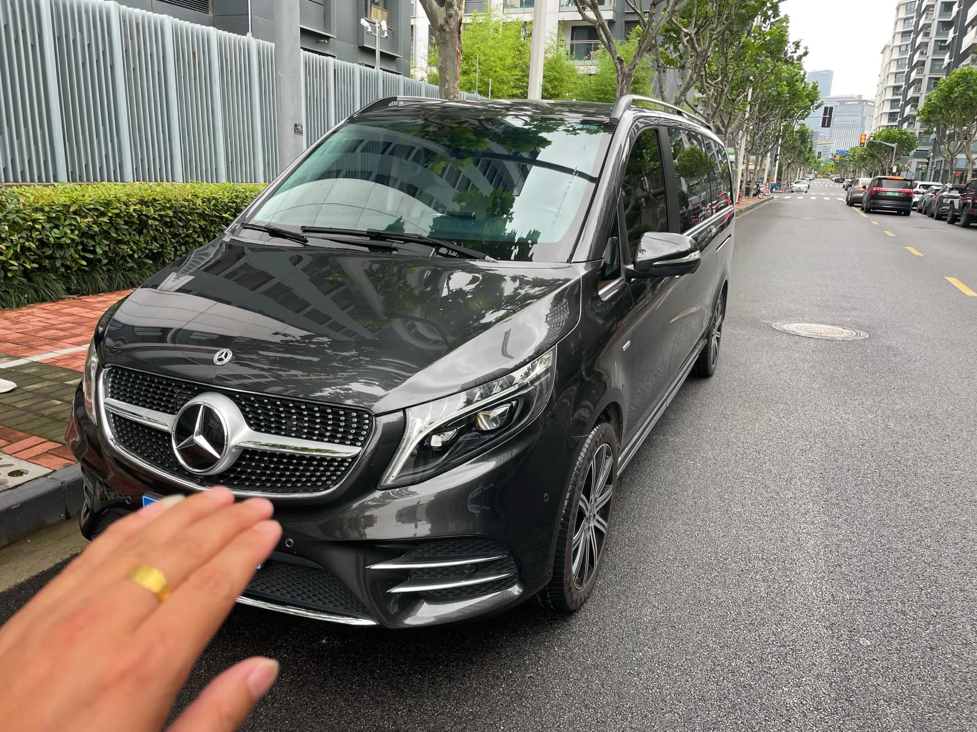 Mercedes-Benz V-Class 2021 V 260 L Long Wheelbase Luxury Edition