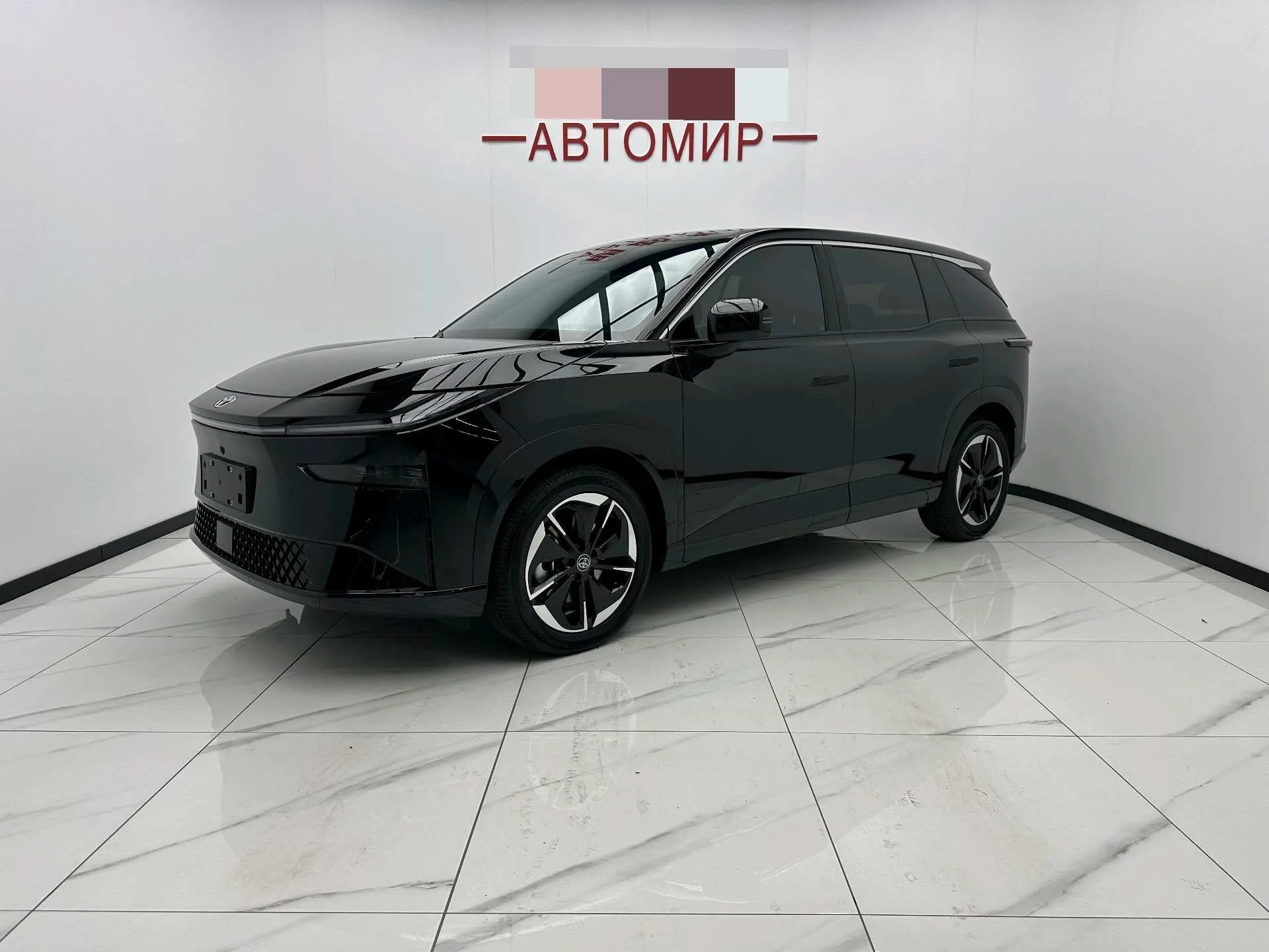 Toyota 2025 Platinum 3X 520 Pro+ Automatic