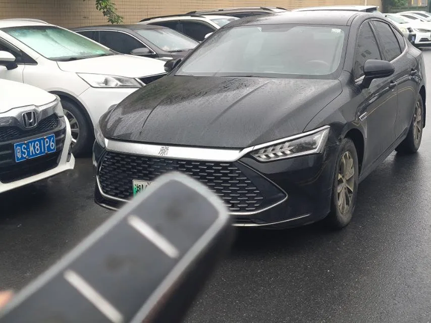 Qin PLUS 2021 DM-i 55KM Premium Edition
