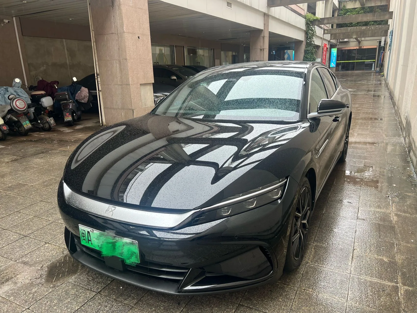 BYD 2025 Han DM-i 1.5T CVT 125KM Premium Automatic