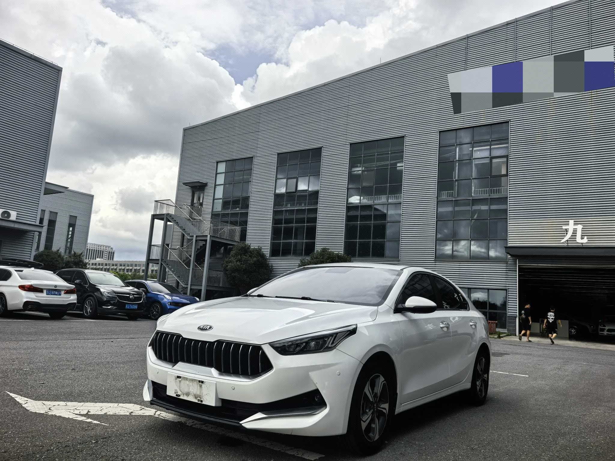 Kia K3 2019 1.5L CVT Smart Connected Edition