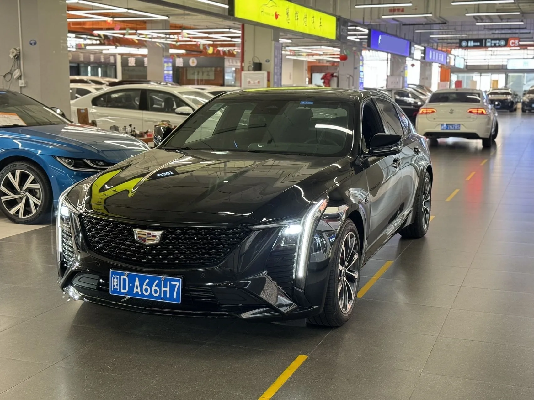 2025 凯迪拉克 CT5 2.0T 28吨 城市 运动 版 自动的