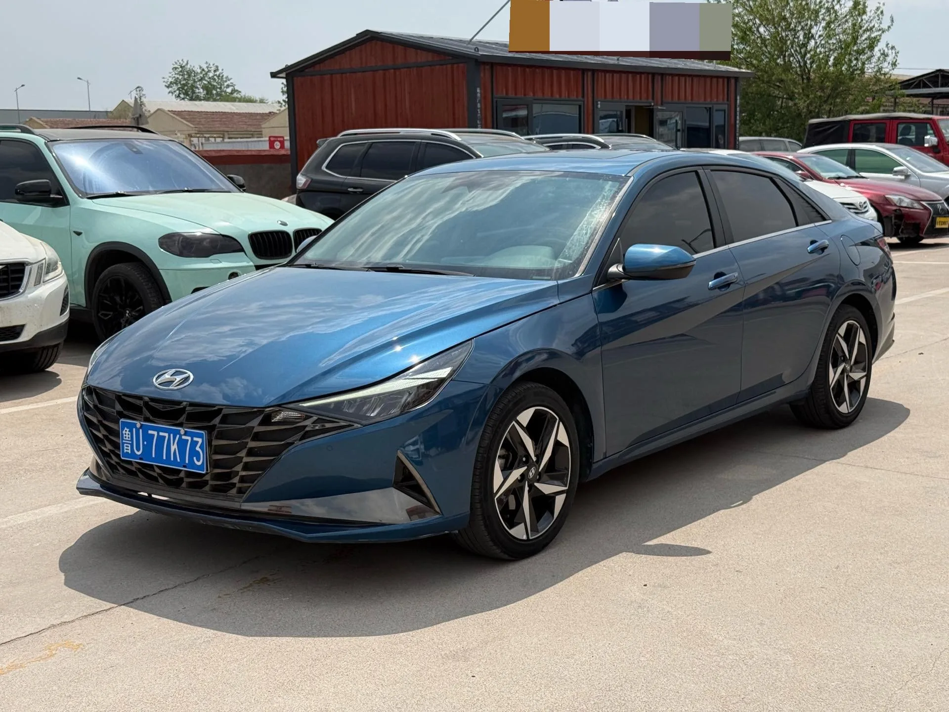 Хён Elantra 2021 1,5 l вариатор ВЕРШИНА Флагманский Версия