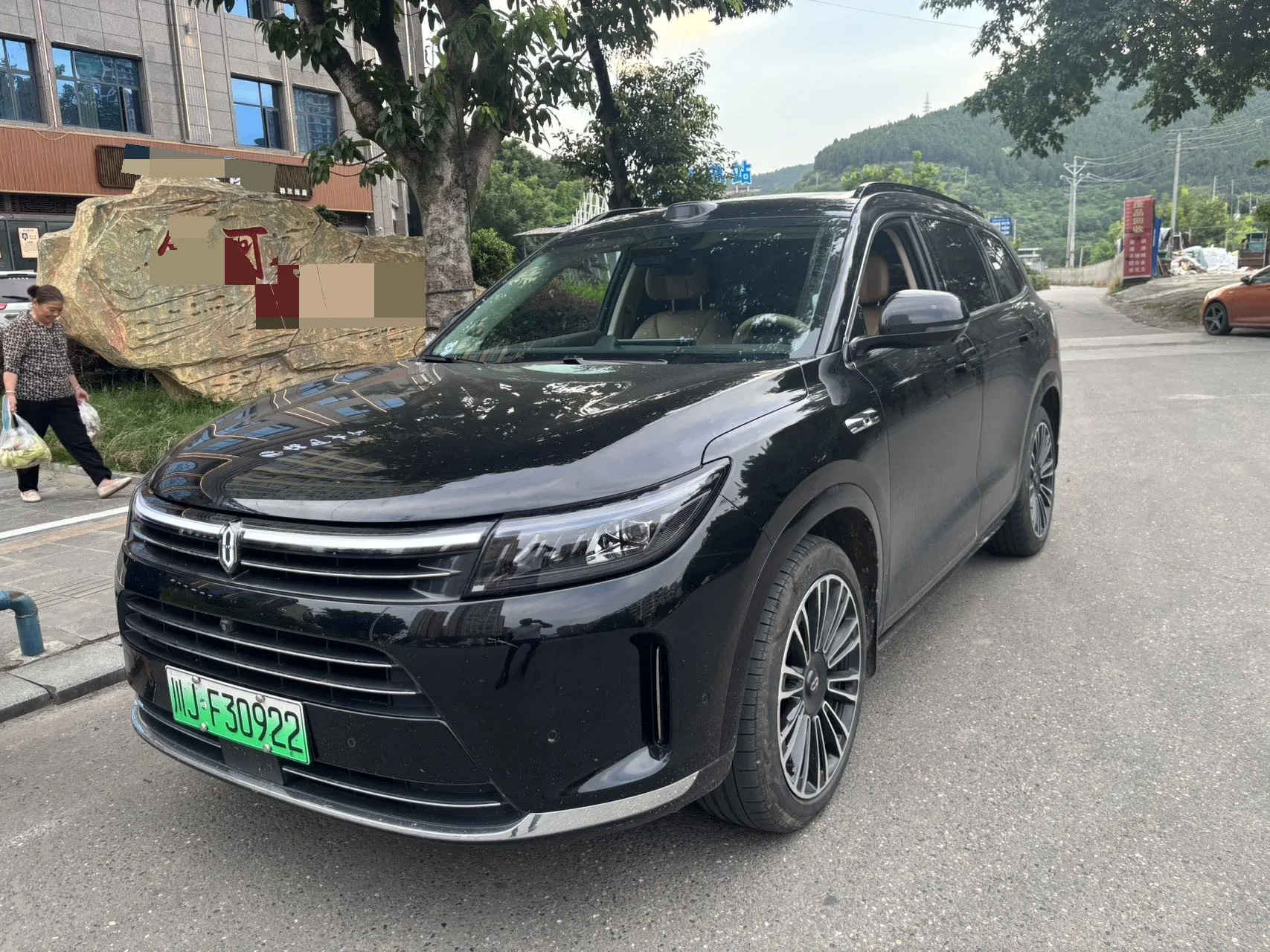 AITO 2024 Model M7 Intelligent Driving 4WD Max Edition 5-seater Automatic