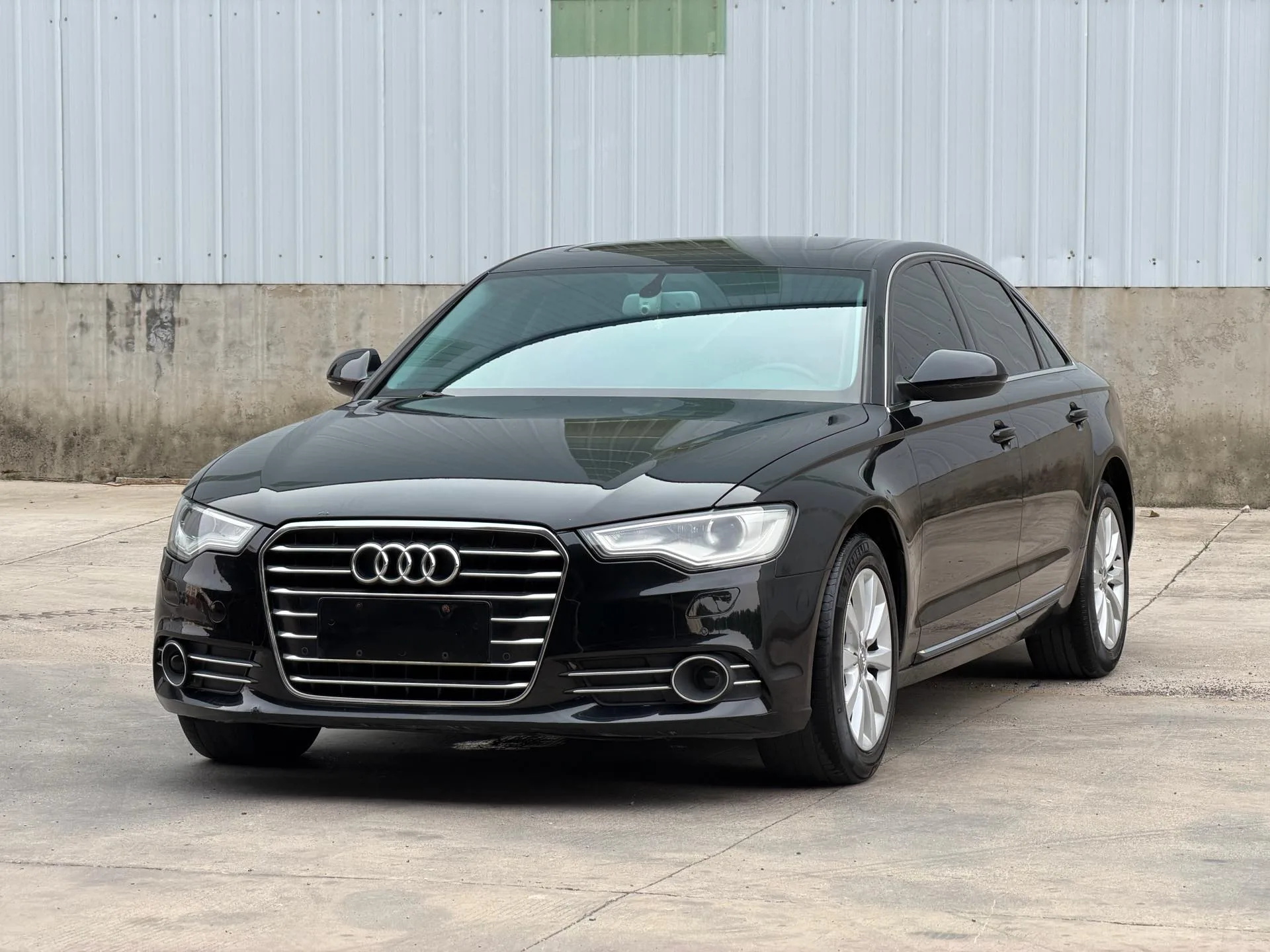 2015 Audi A6L 30 FSI "One Million Commemorative Comfort Edition"