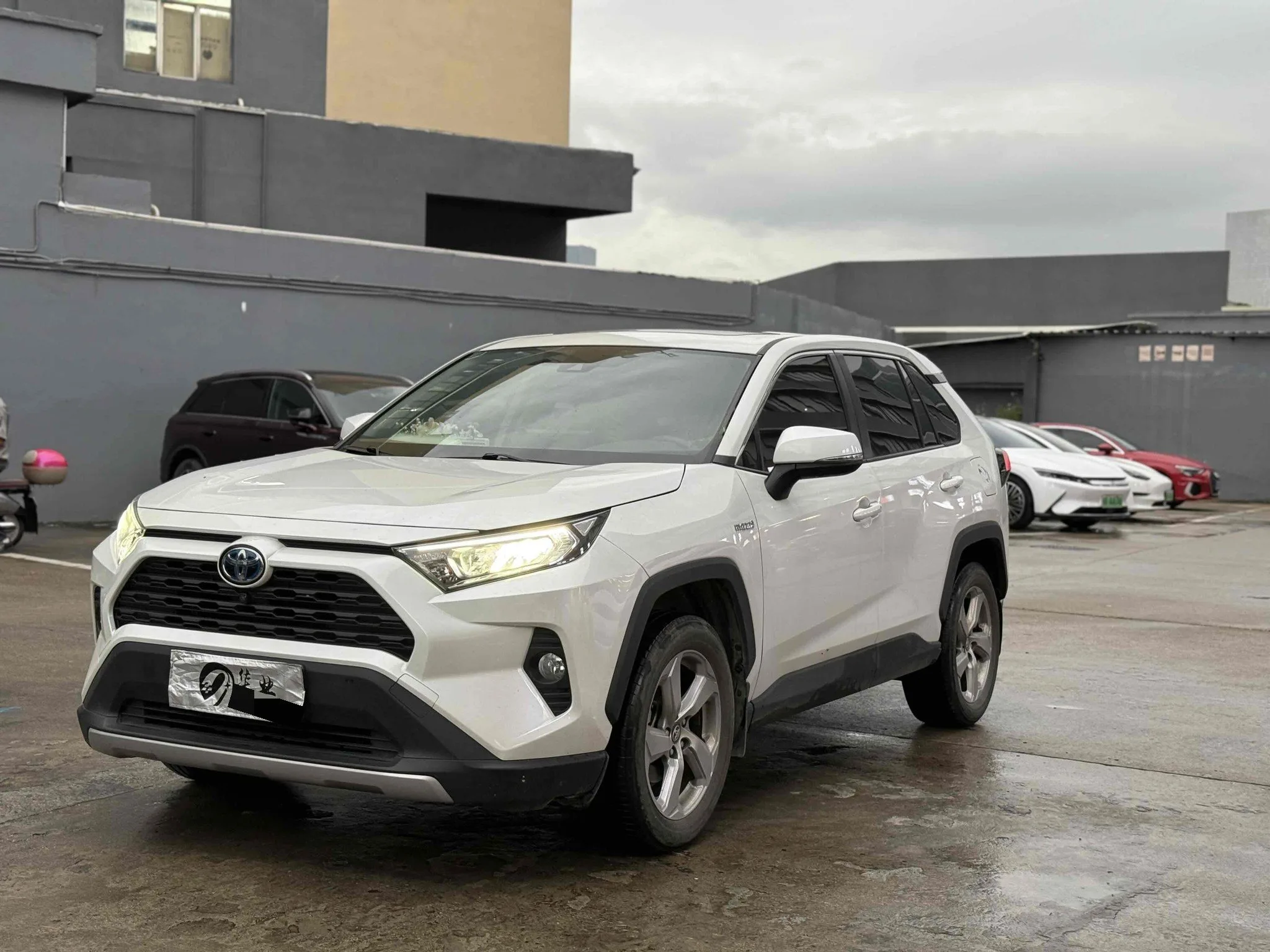 2023 Toyota RAV4 Hybrid 2.5L CVT 2WD Elite Plus Edition (Automatic Transmission)