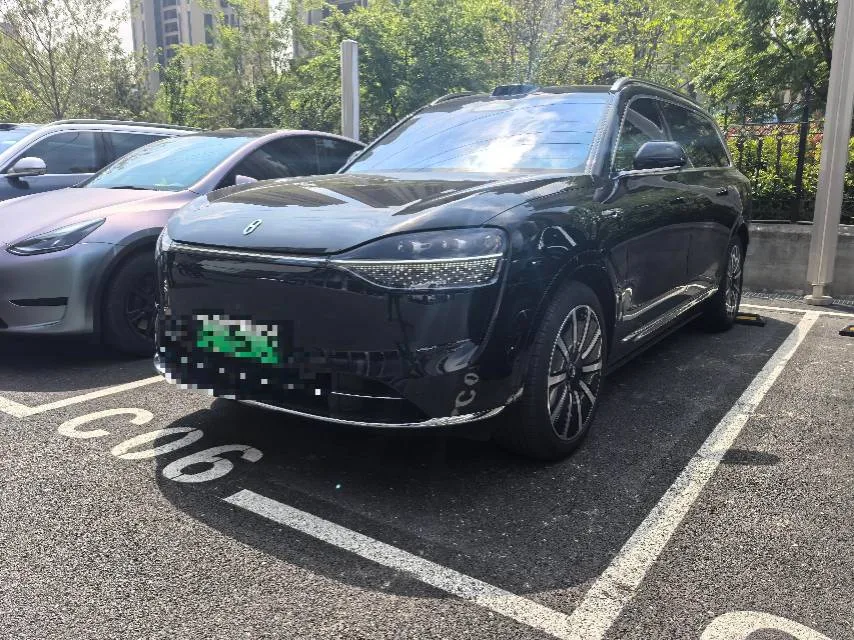 AITO 2024 Model M9 Extended Range Ultra Edition (52kWh, 5-seater, Automatic)